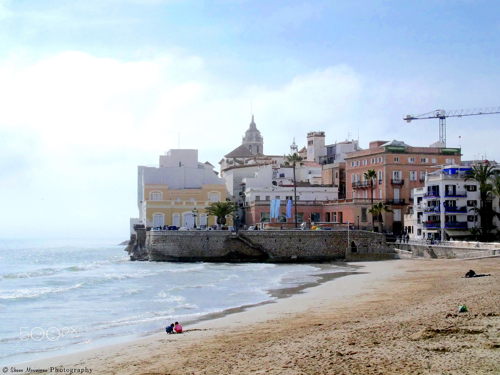 Panasonic Lumix DMC-GH4 + Canon EF 24-105mm F4L IS USM sample photo. Sitges photography