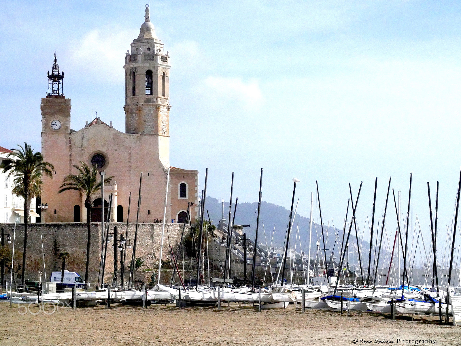 Panasonic Lumix DMC-GH4 + Canon EF 24-105mm F4L IS USM sample photo. Sitges photography