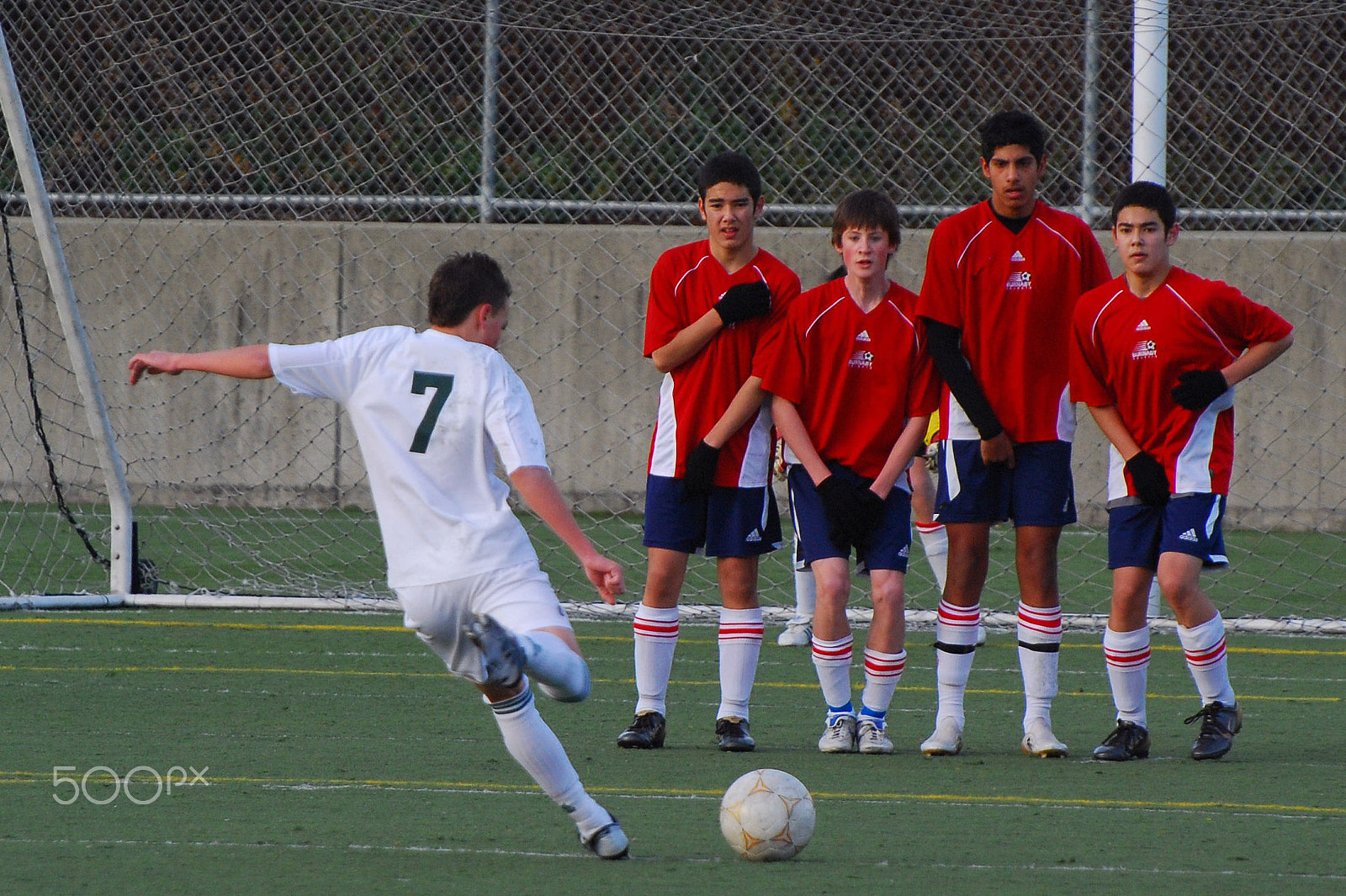 Nikon D80 sample photo. Critical moment photography