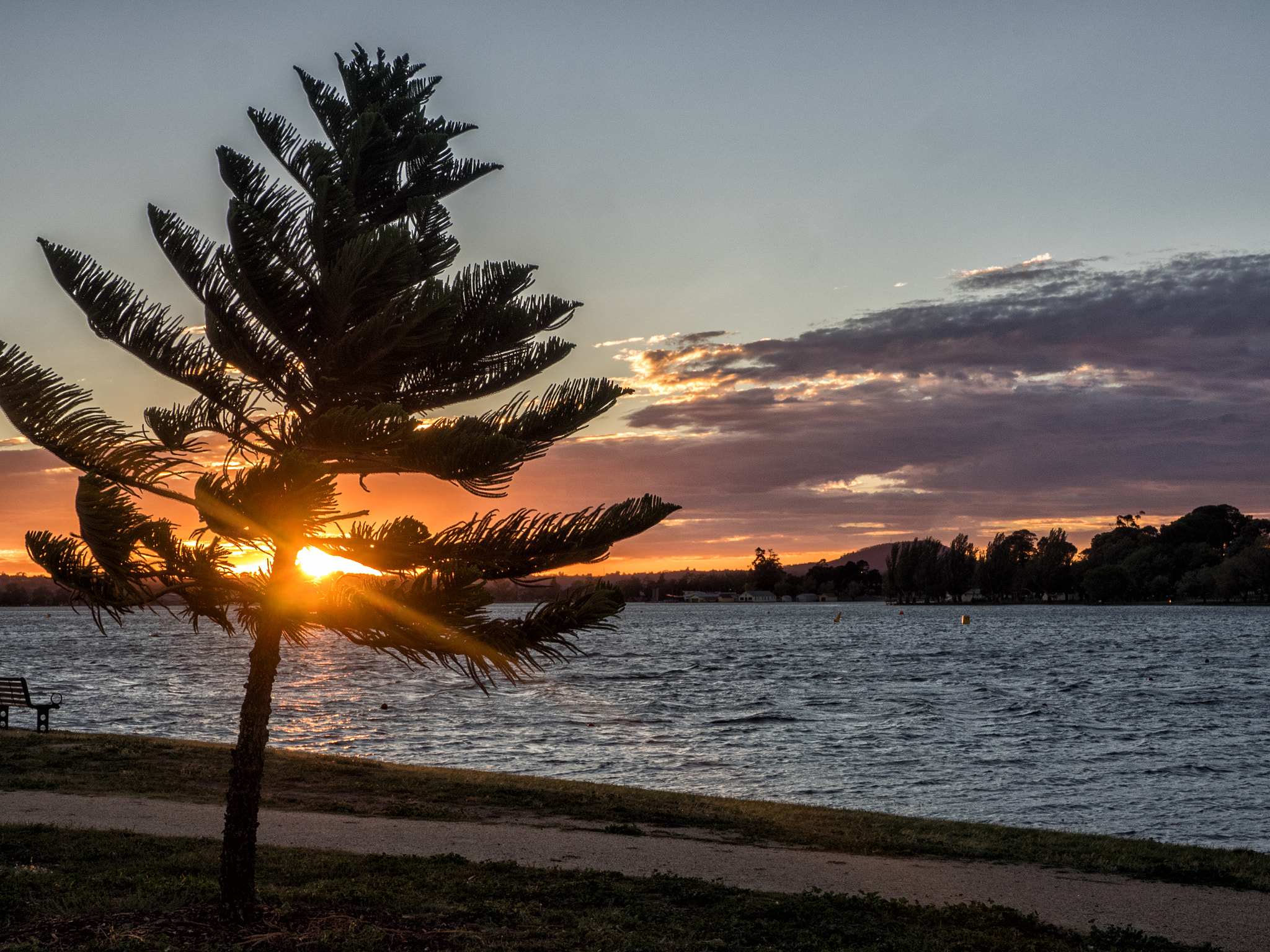 Olympus OM-D E-M1 sample photo. Sunrise at the lake photography