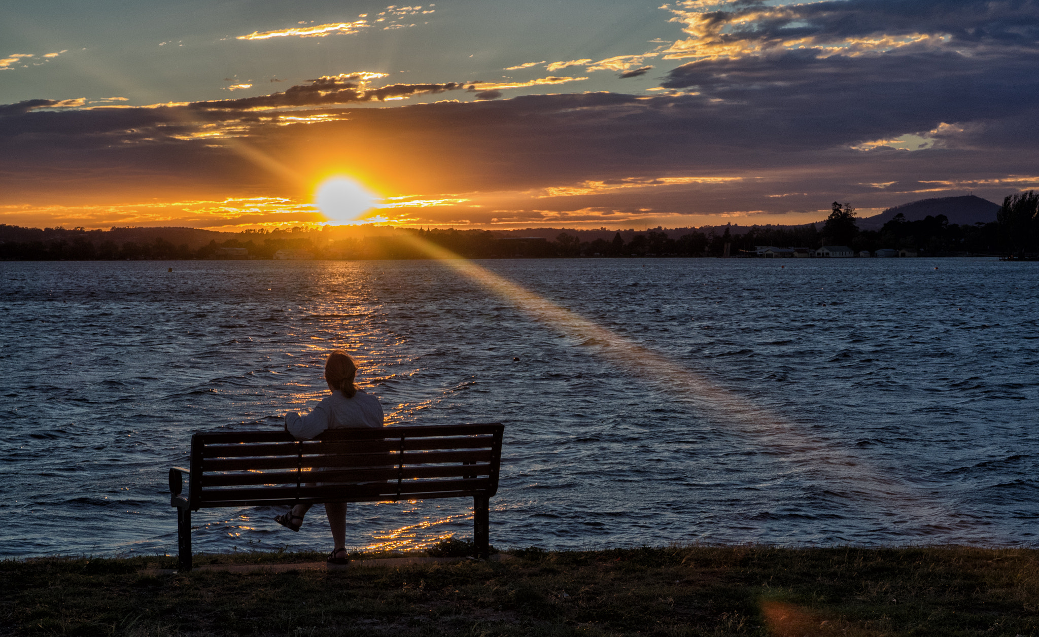 Olympus OM-D E-M1 sample photo. Sunrise at the lake photography