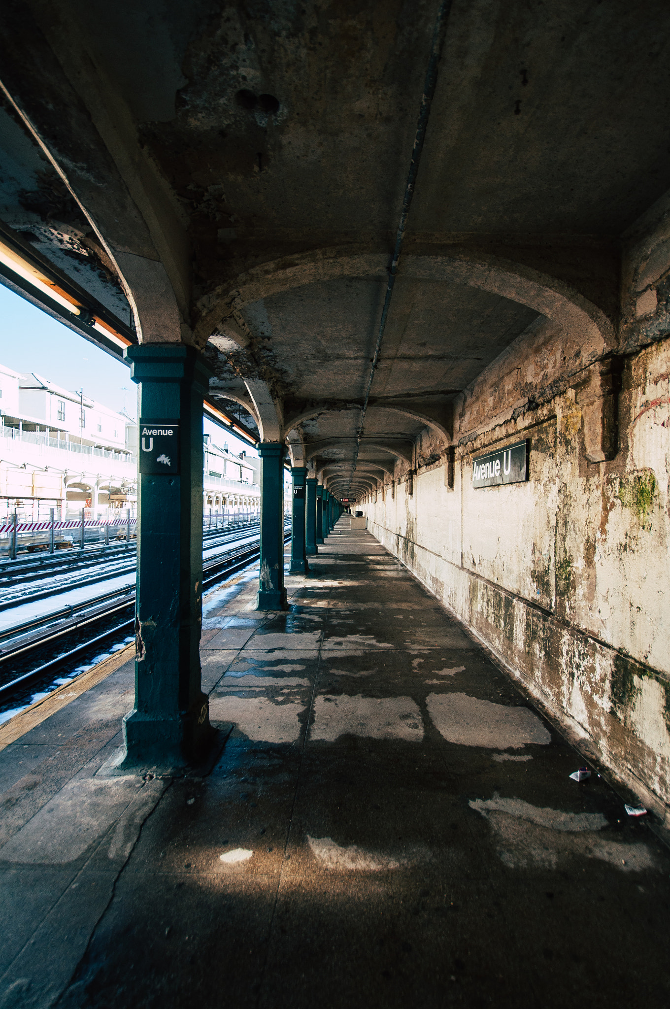Nikon D90 sample photo. Avenue u photography