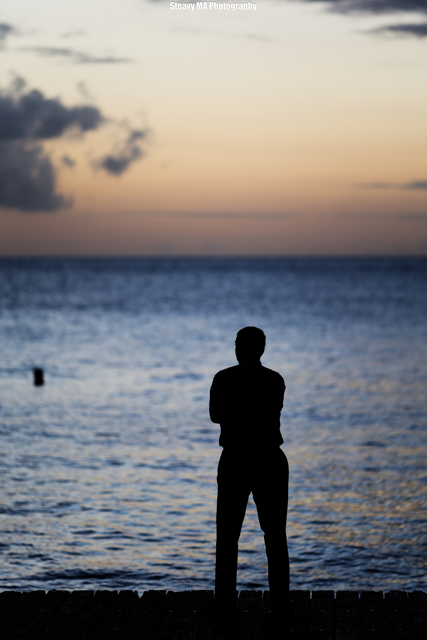Canon EOS 5DS sample photo. The shadow man and the sea vol 2 photography