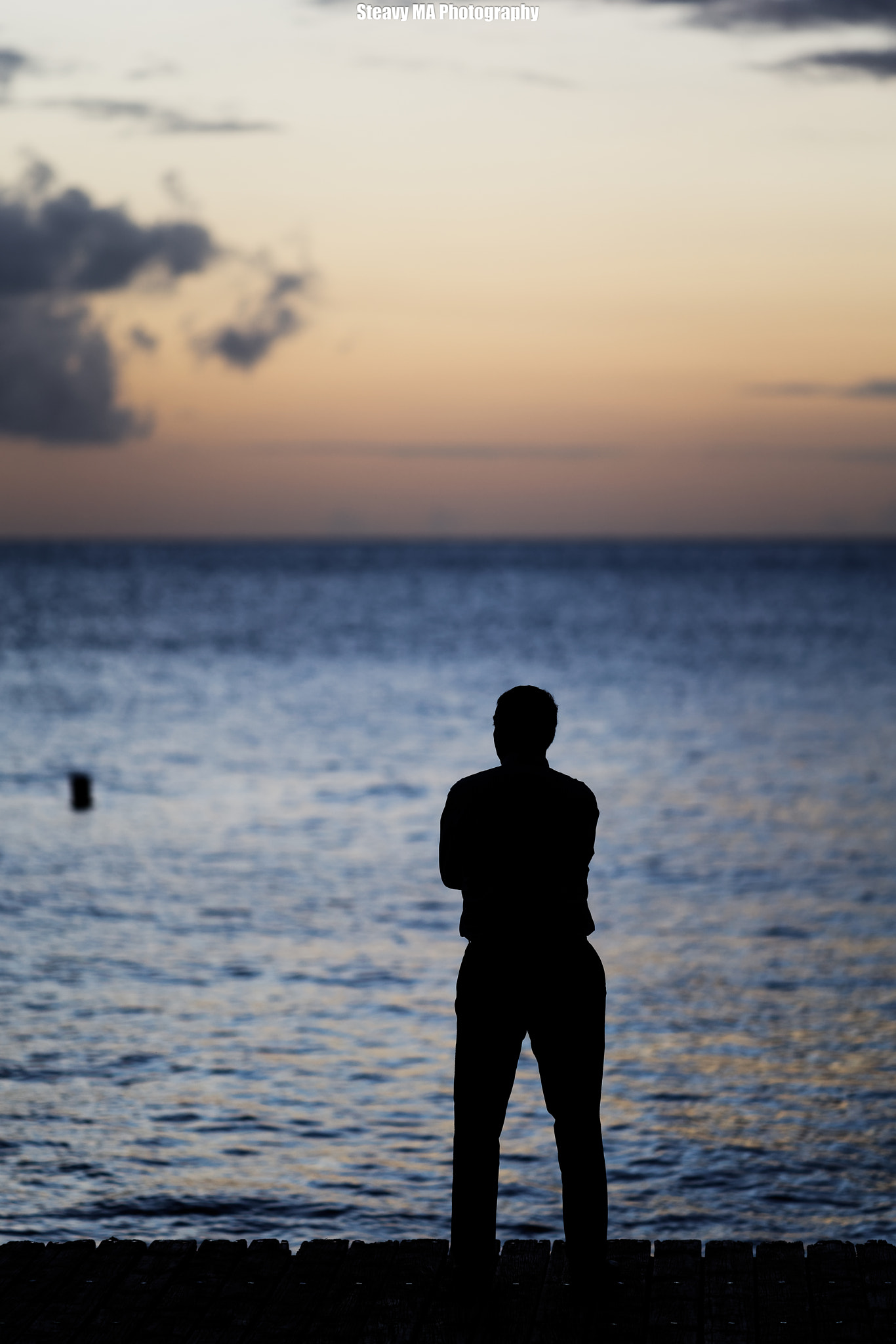 ZEISS Apo Sonnar T* 135mm F2 sample photo. The shadow man and the sea vol 2 photography