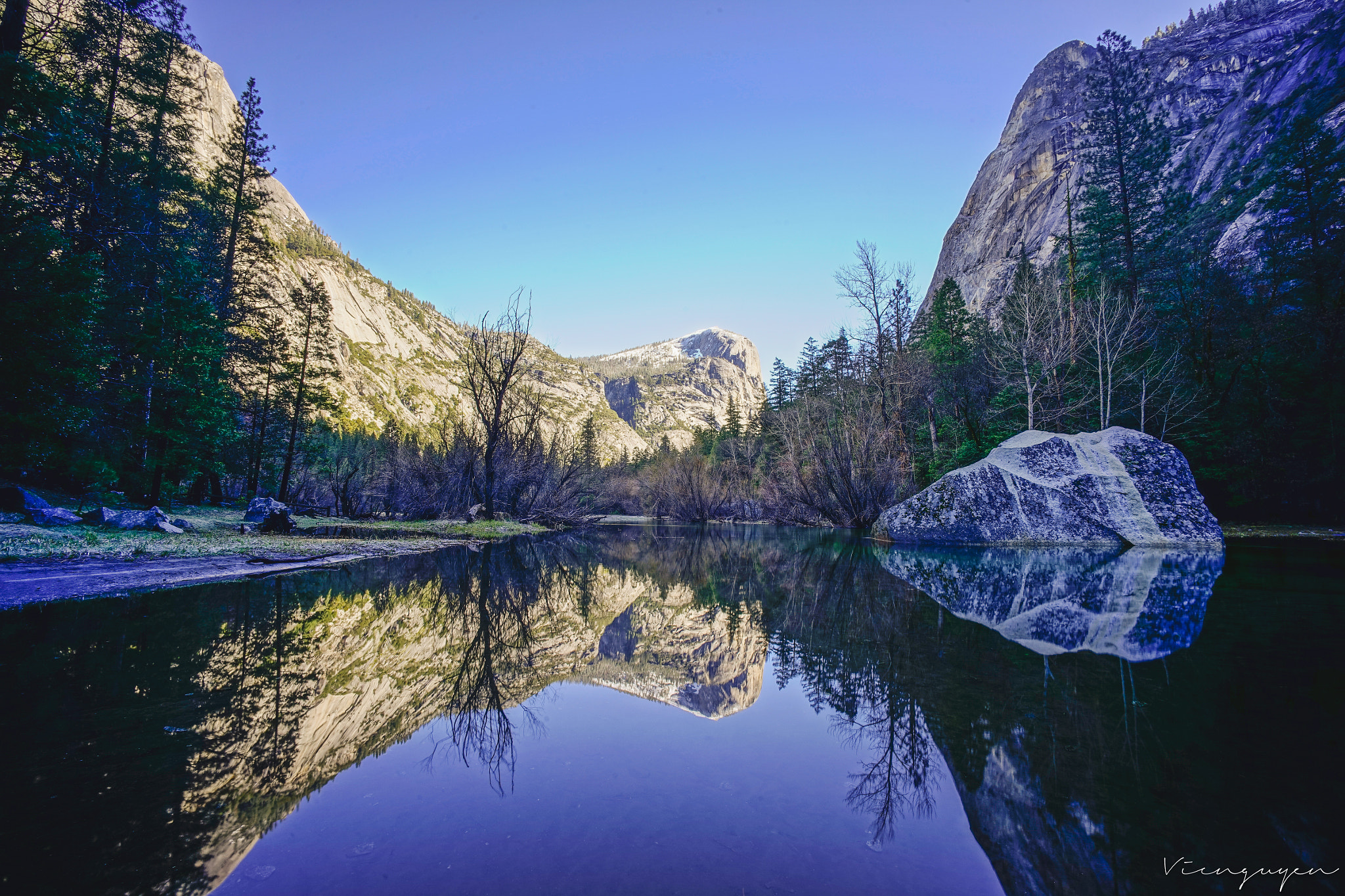 Sony a7R + E 15mm F4.5 sample photo. Yosemite mirror lake photography