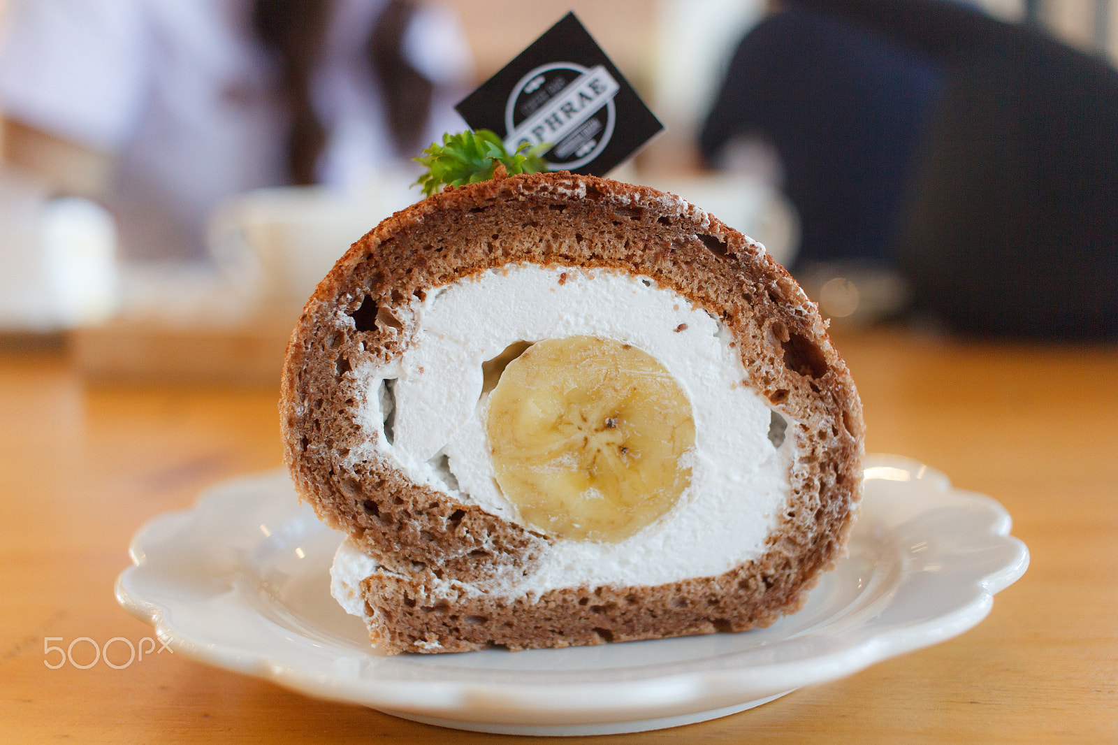 Canon EF-S 24mm F2.8 STM sample photo. Banana roll photography