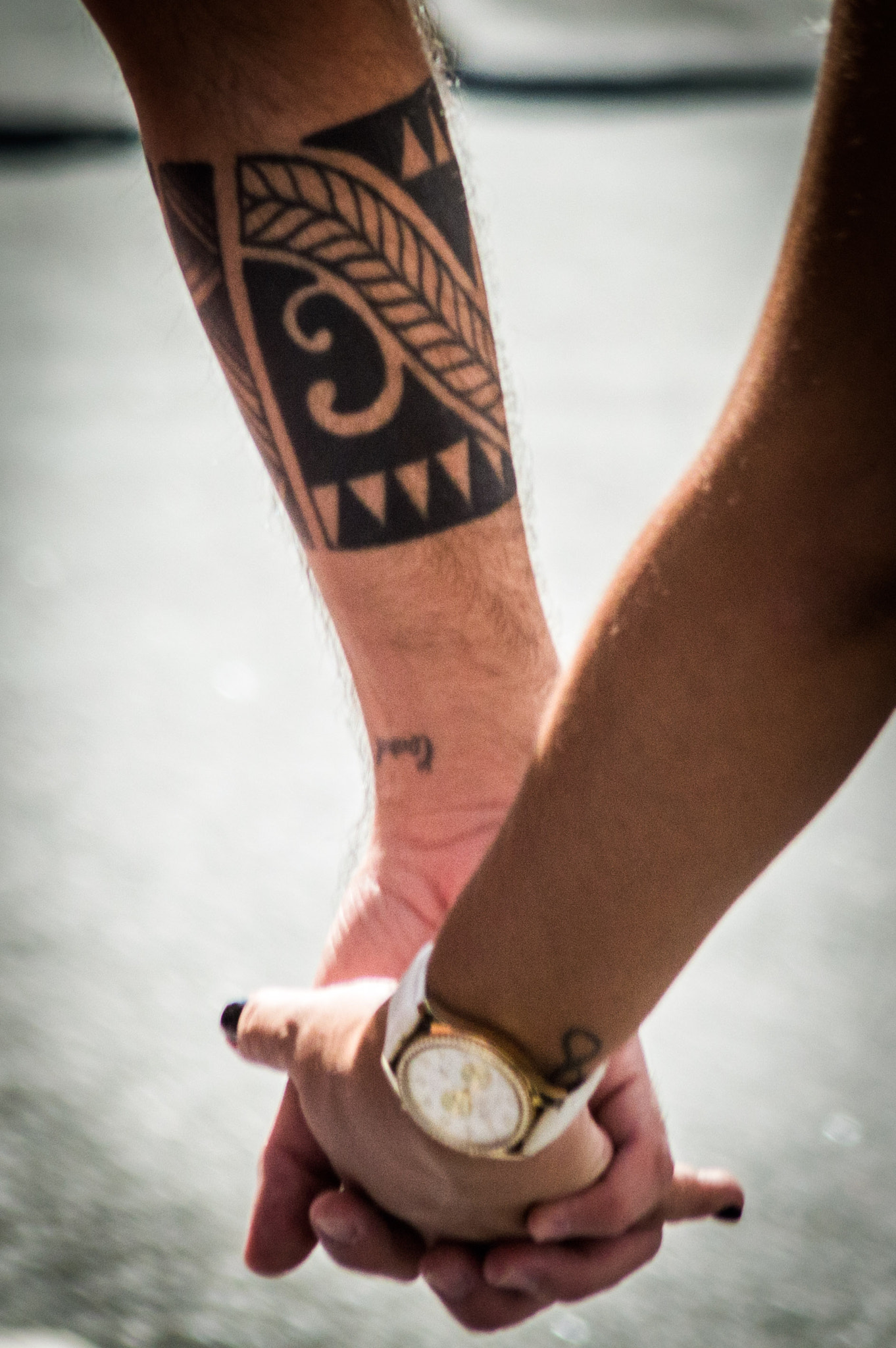 Sigma 70-300mm F4-5.6 APO DG Macro sample photo. Tatooed couple photography