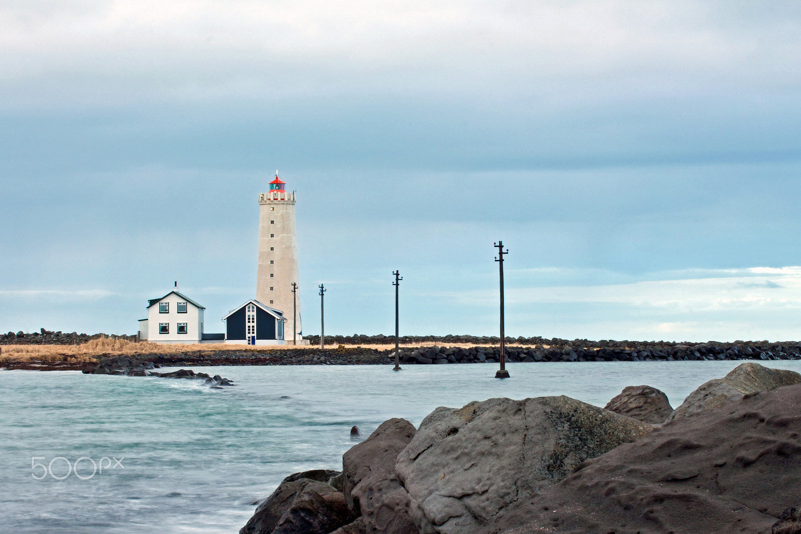 Canon EOS 600D (Rebel EOS T3i / EOS Kiss X5) sample photo. Stormy afternoon at grotta lighthouse photography