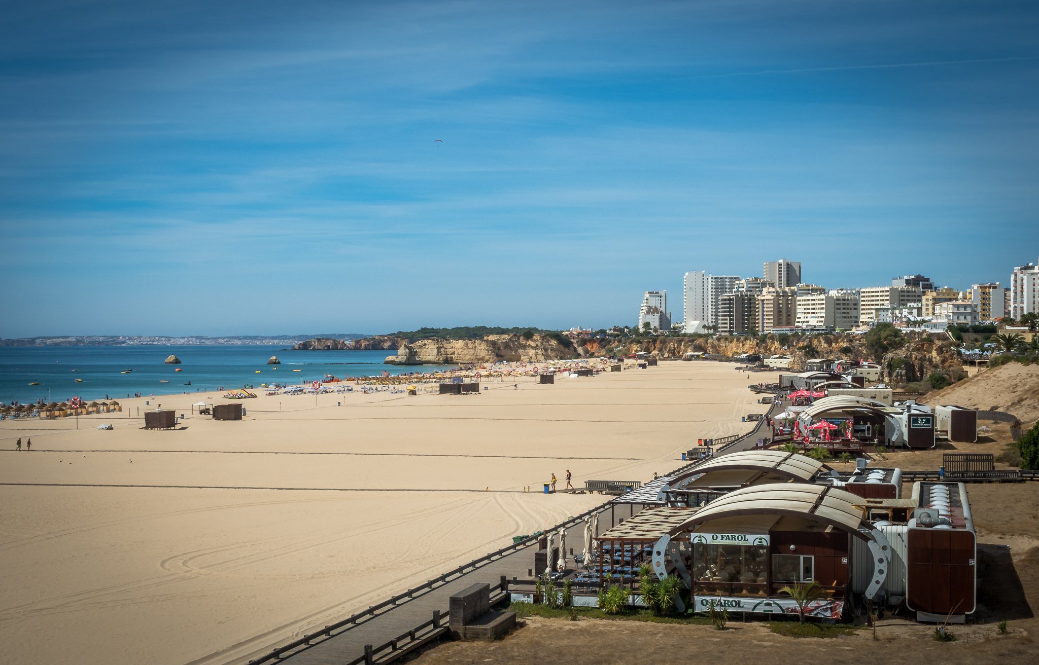 Olympus OM-D E-M5 II + Olympus M.Zuiko Digital ED 12-40mm F2.8 Pro sample photo. Strand von portimão photography