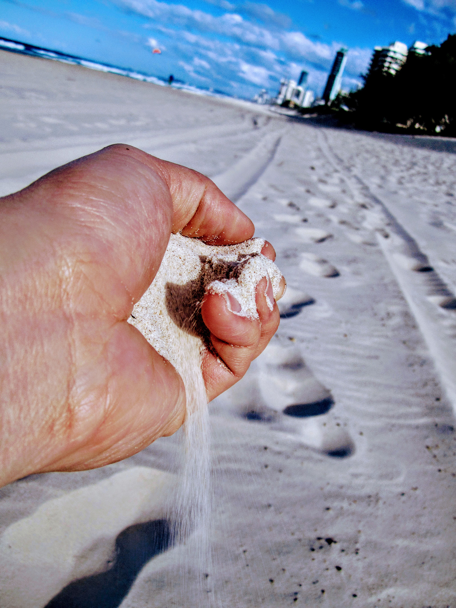 Canon PowerShot SD1400 IS (IXUS 130 / IXY 400F) sample photo. Sand  photography