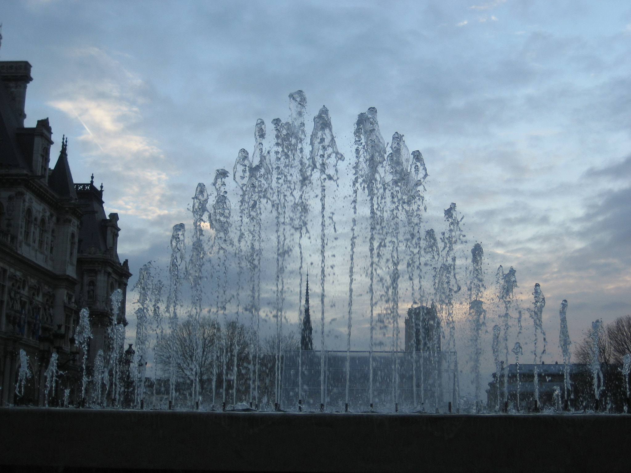 Canon POWERSHOT SD630 sample photo. Paris water fountain at sunset photography