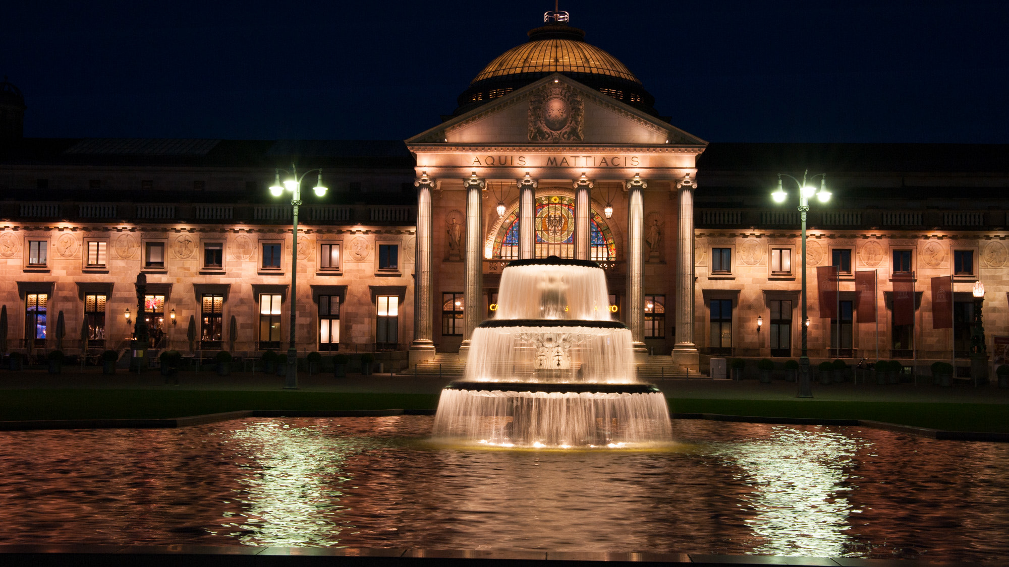 Nikon D700 sample photo. Wiesbaden fountain photography