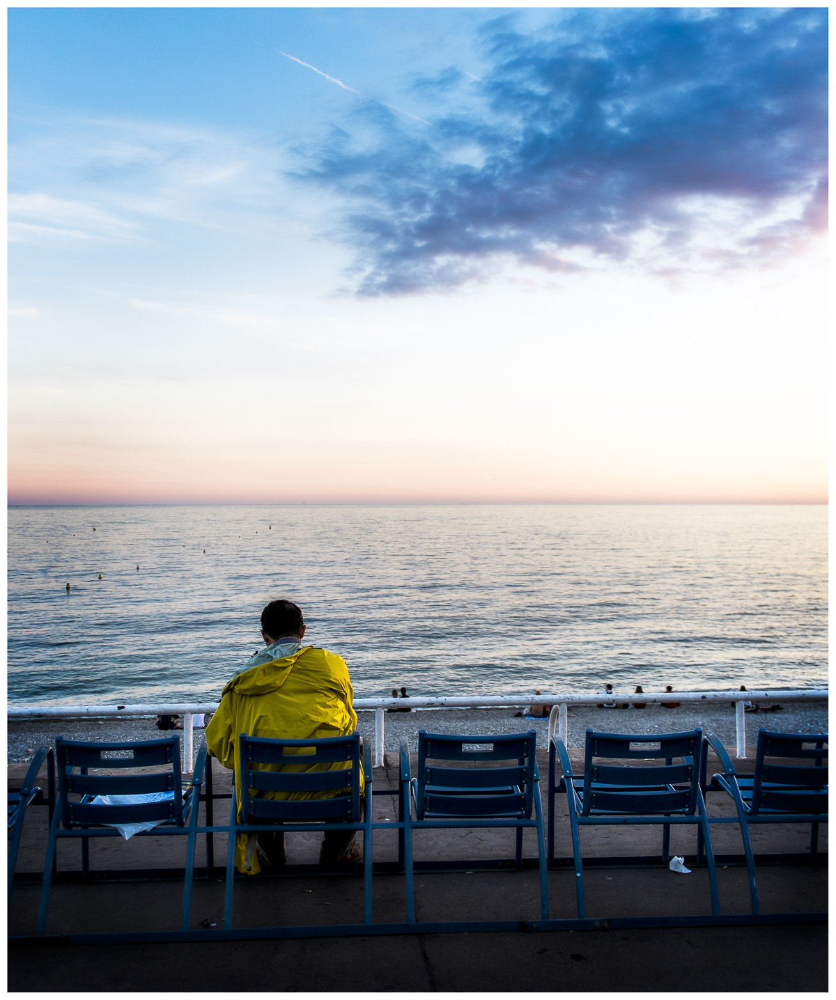 Fujifilm X-Pro1 + Fujifilm XF 18mm F2 R sample photo. Enjoying the sunset. nice, france photography
