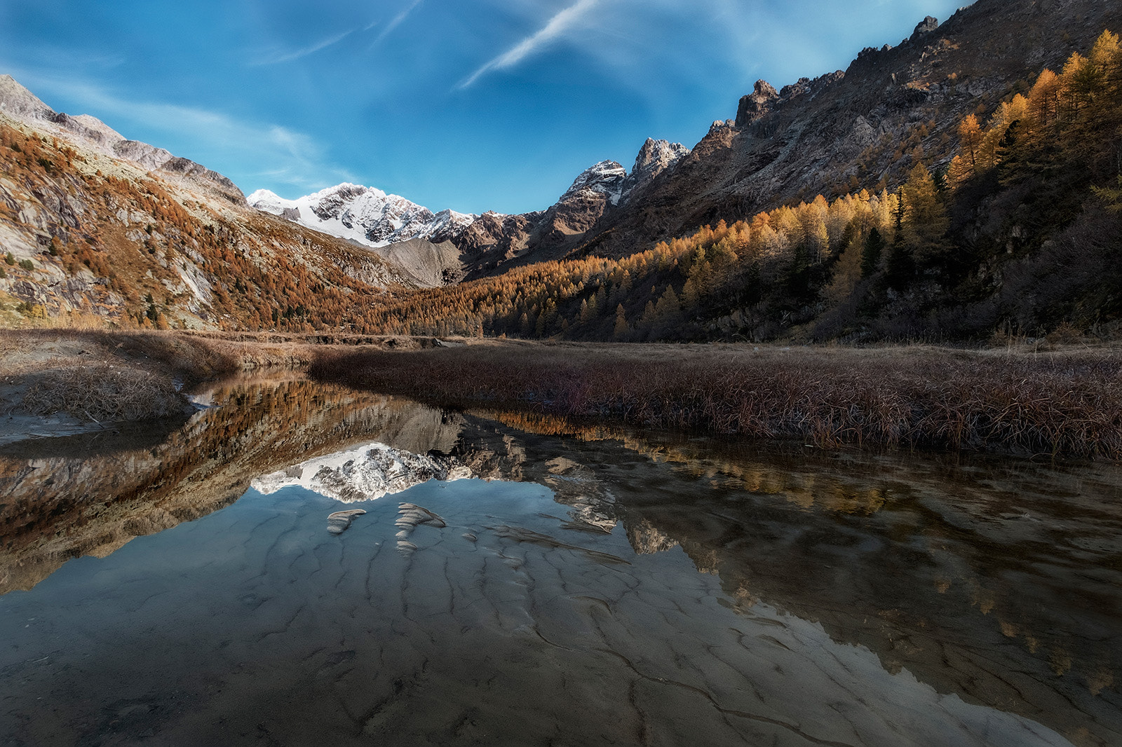 Fujifilm X-T2 + Fujifilm XF 10-24mm F4 R OIS sample photo. Riflessi d'autunno photography