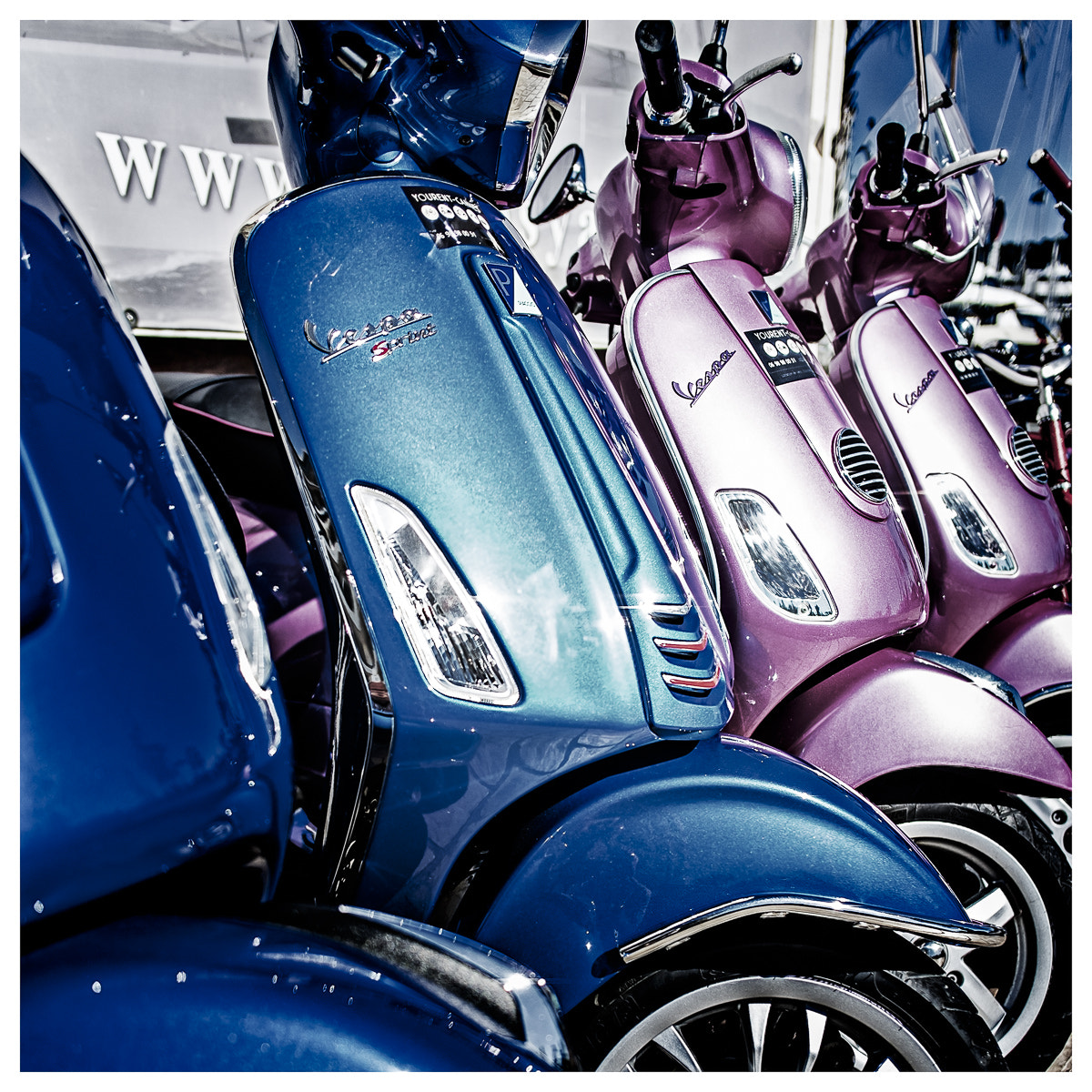 Fujifilm X-Pro1 + Fujifilm XF 18mm F2 R sample photo. His and hers vespas for rent in cannes, france. photography
