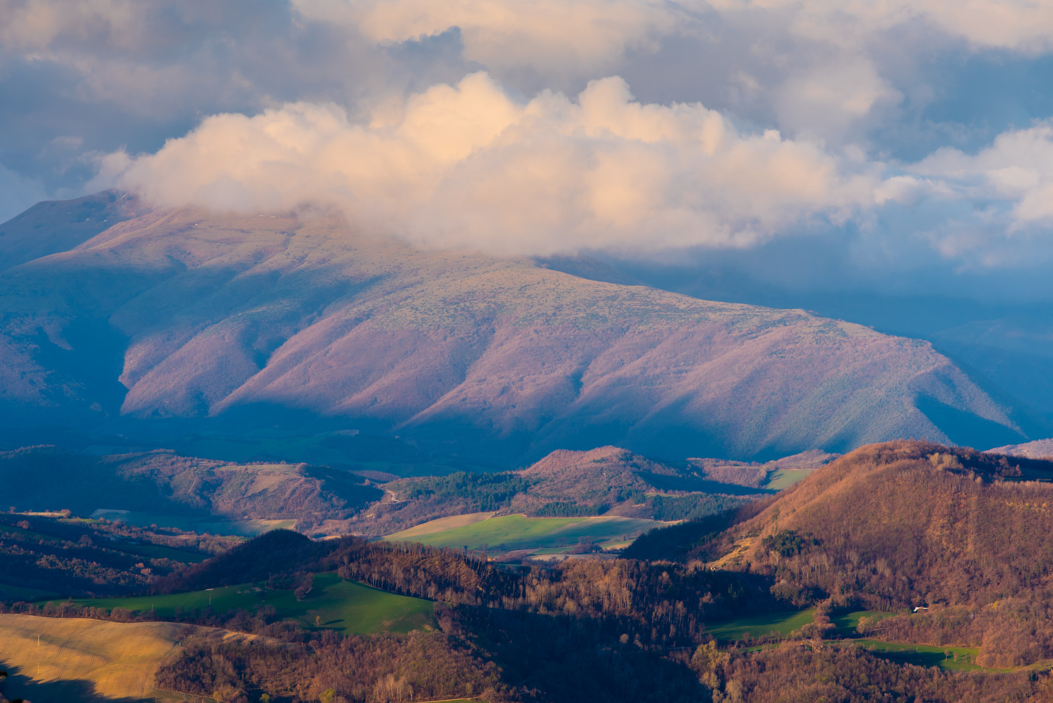 Nikon D750 + Nikon AF-S Nikkor 70-200mm F4G ED VR sample photo. Contrafforti dei sibillini photography