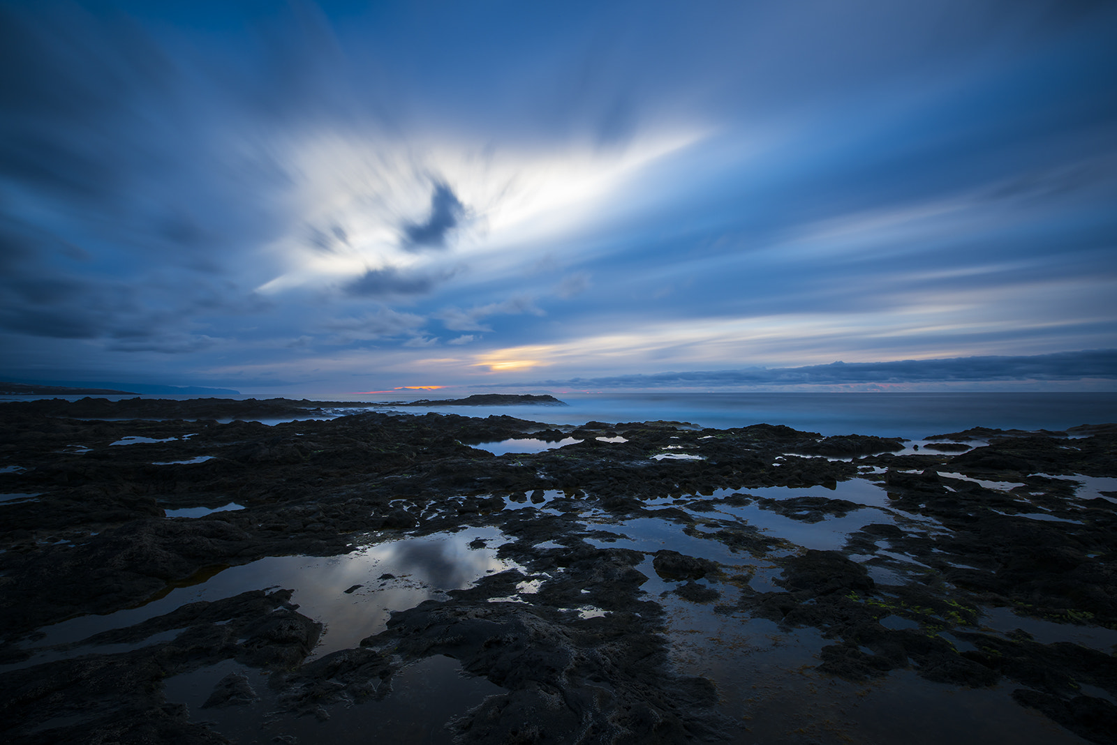 Tamron SP 15-30mm F2.8 Di VC USD sample photo. La punta photography