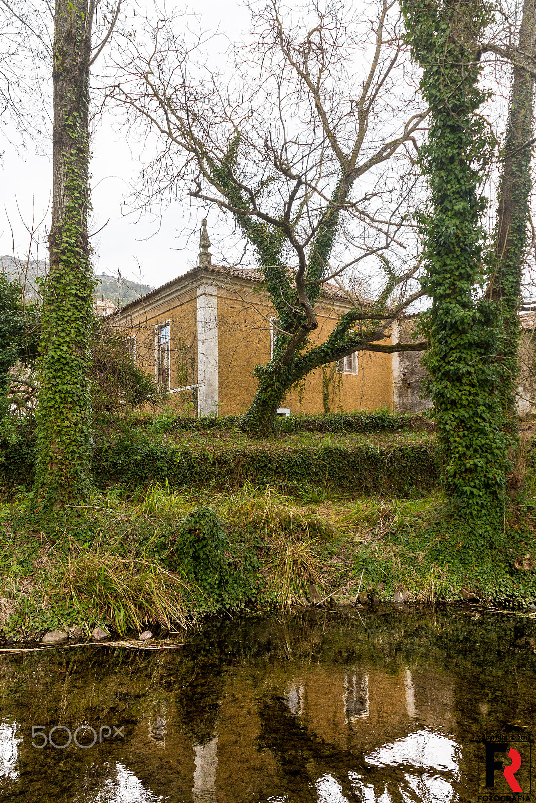 Canon EF-S 18-55mm F3.5-5.6 III sample photo. River house photography