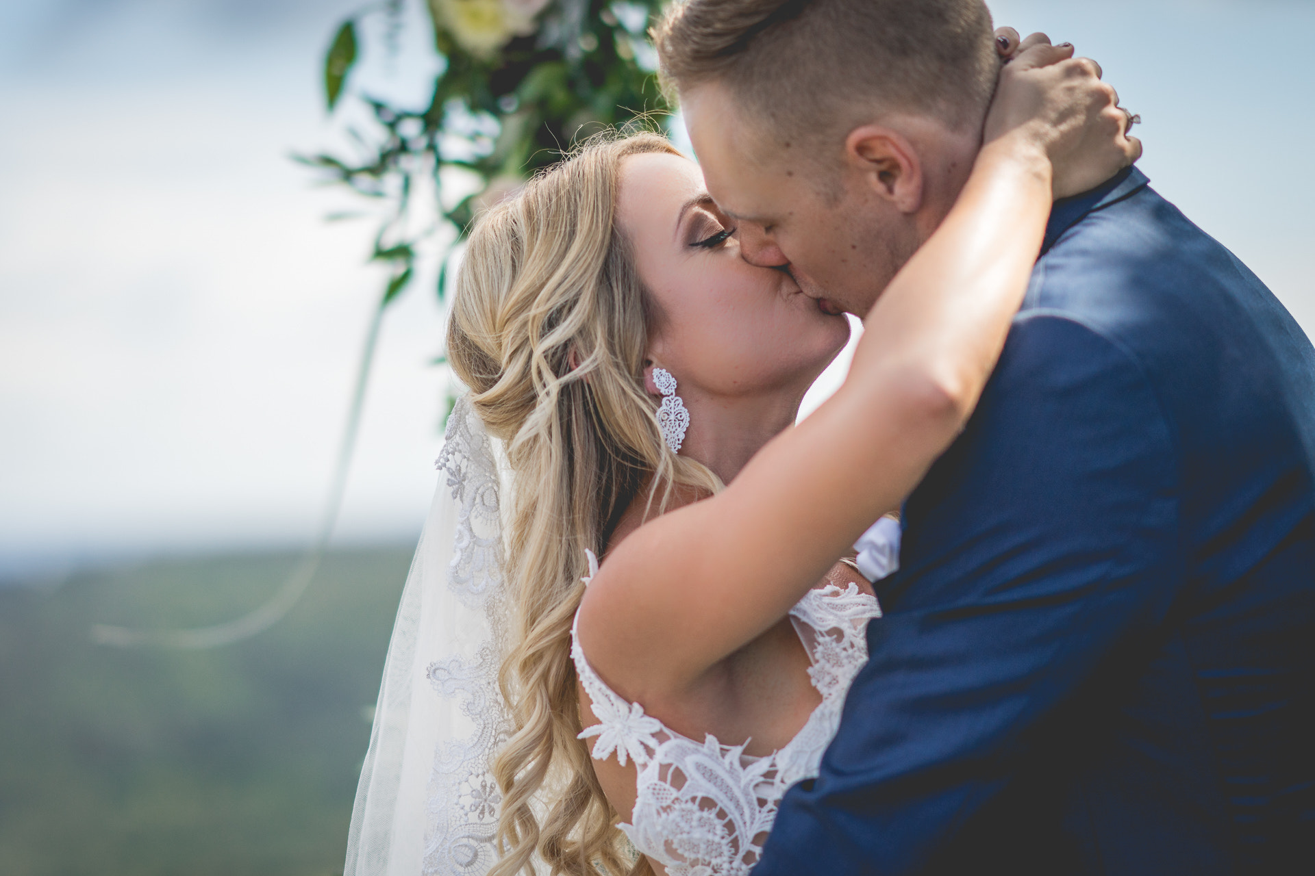 Sony FE 85mm F1.4 GM sample photo. Sherri & mark photography