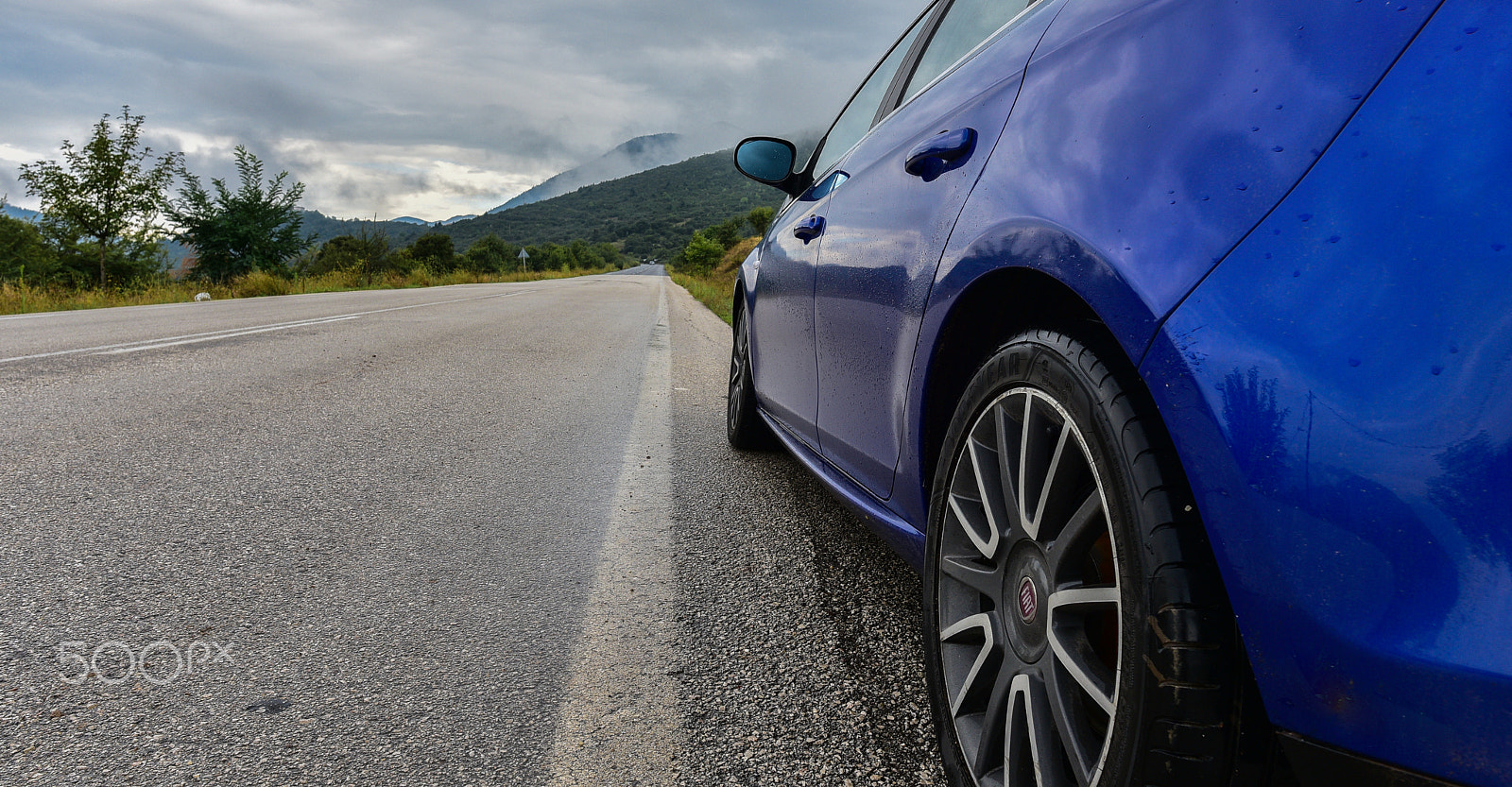 Nikon D750 + Nikon AF-S Nikkor 20mm F1.8G ED sample photo. Pit stop photography