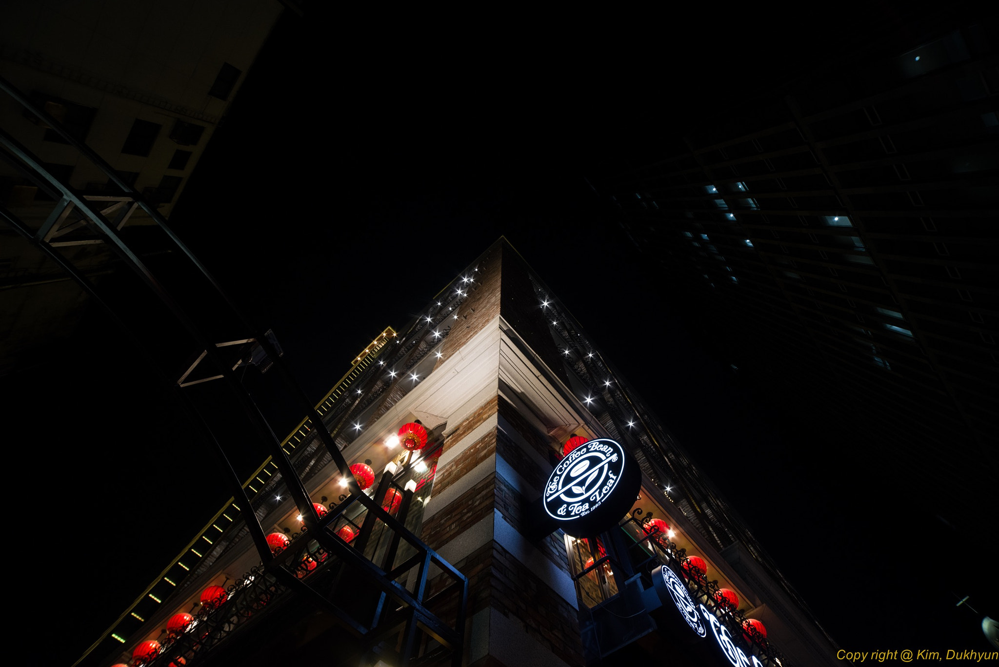 Pentax K-1 sample photo. City night photography