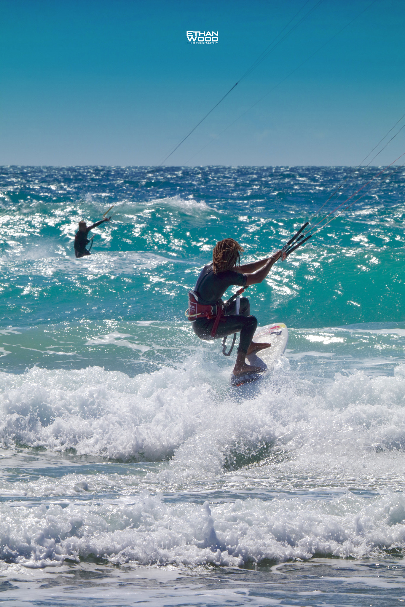 Canon EOS 80D + Canon EF 100-400mm F4.5-5.6L IS USM sample photo. Kite surf photography