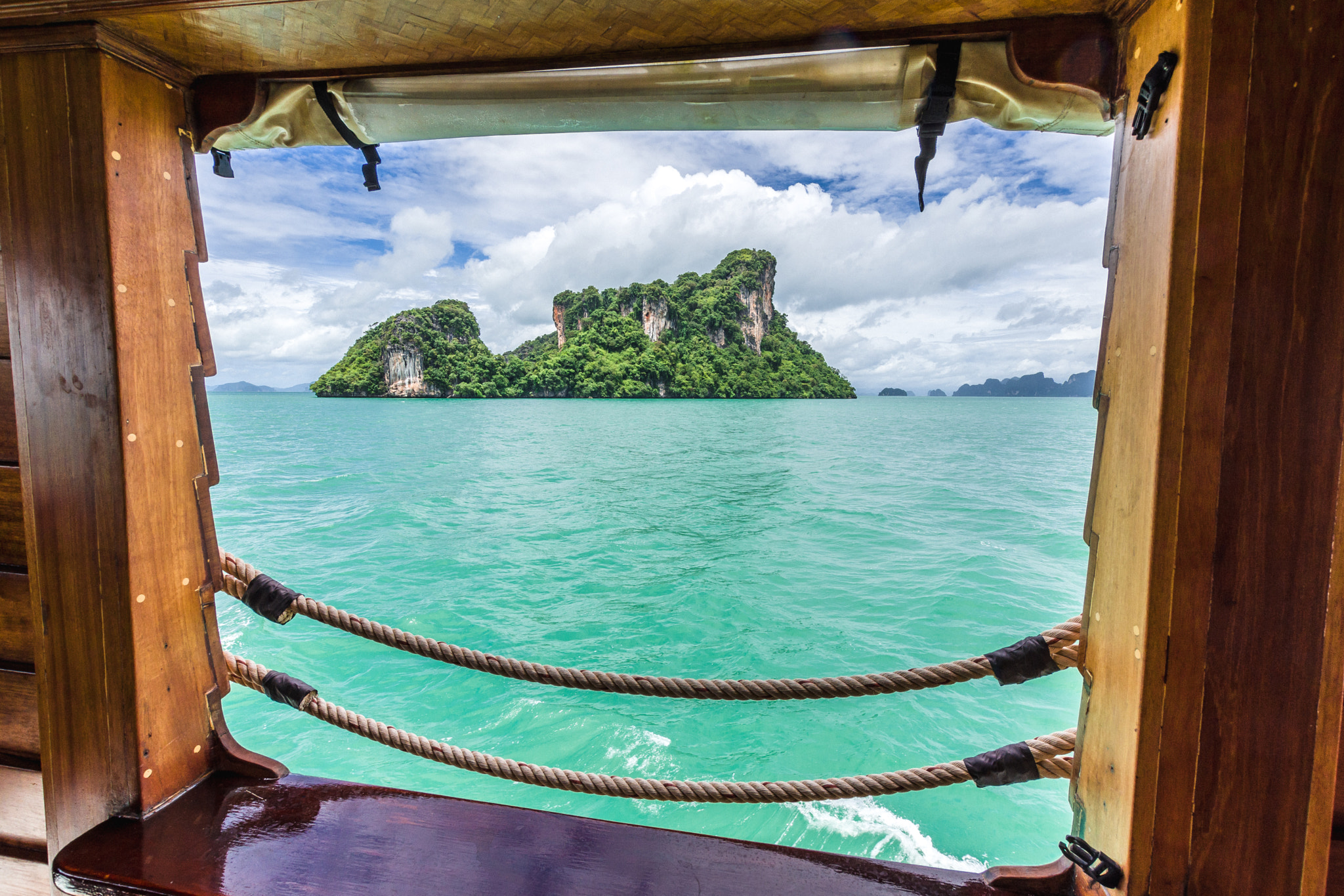 Nikon D7200 sample photo. Phang nga bay in a wooden boat photography