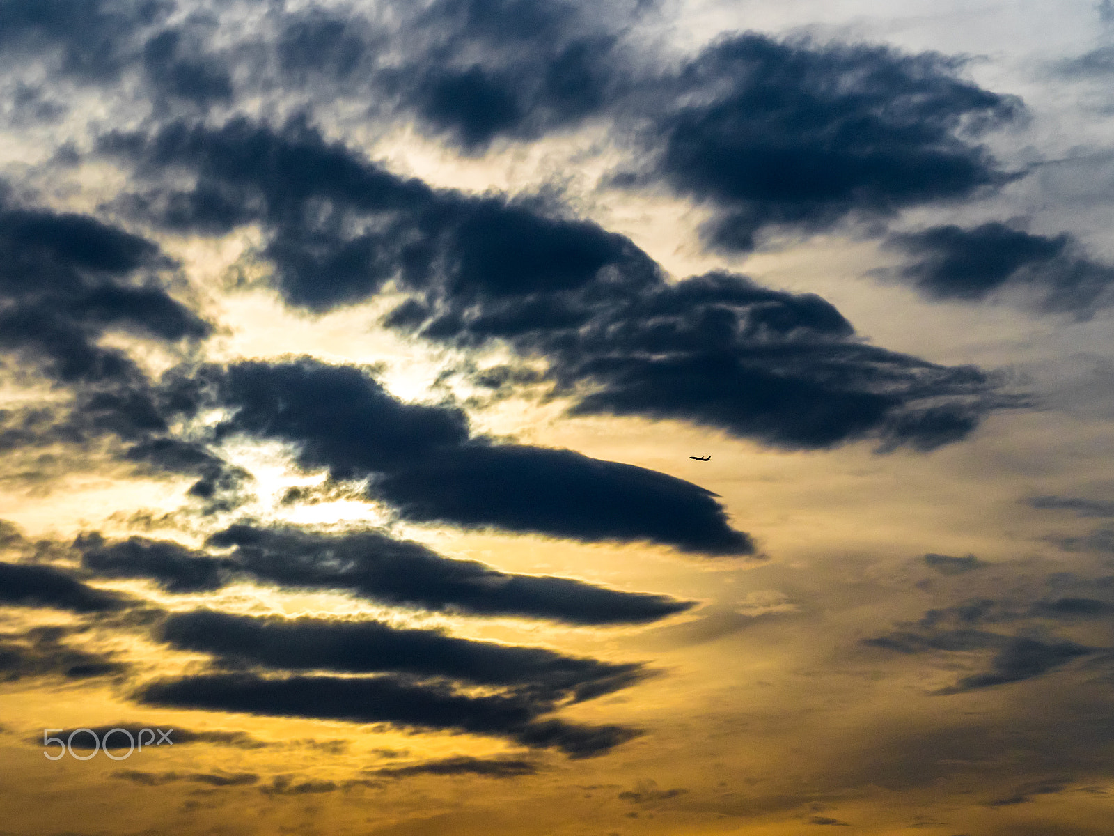 Olympus OM-D E-M1 + Olympus M.Zuiko Digital ED 40-150mm F2.8 Pro sample photo. The clouds , japan , itm photography