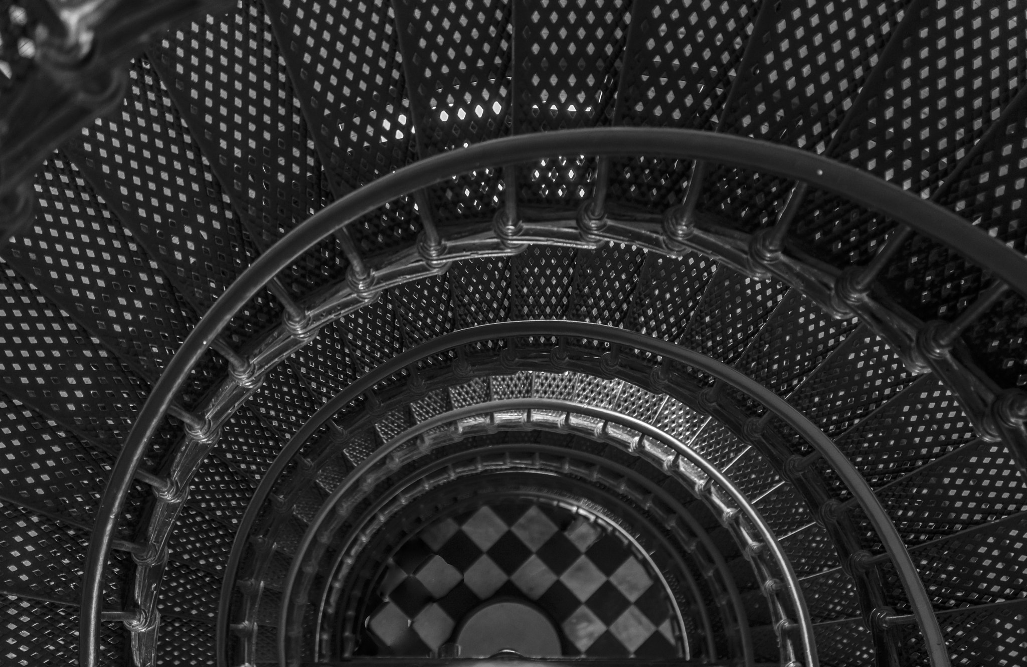 Sigma 17-70mm F2.8-4 DC Macro HSM | C sample photo. St. augustine lighthouse in b&w photography