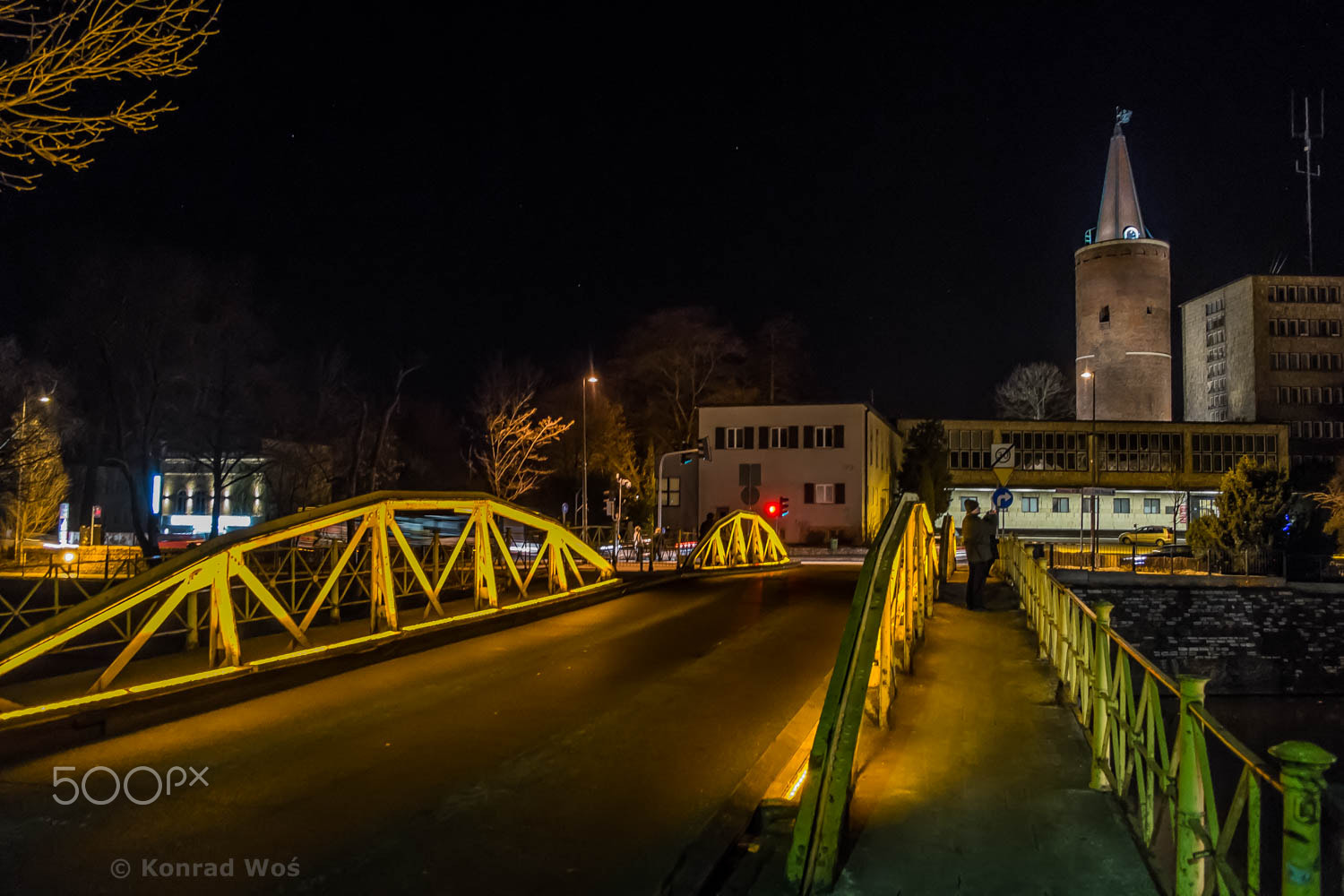Fujifilm X-E1 + Fujifilm XF 18-55mm F2.8-4 R LM OIS sample photo. Nocne144 photography