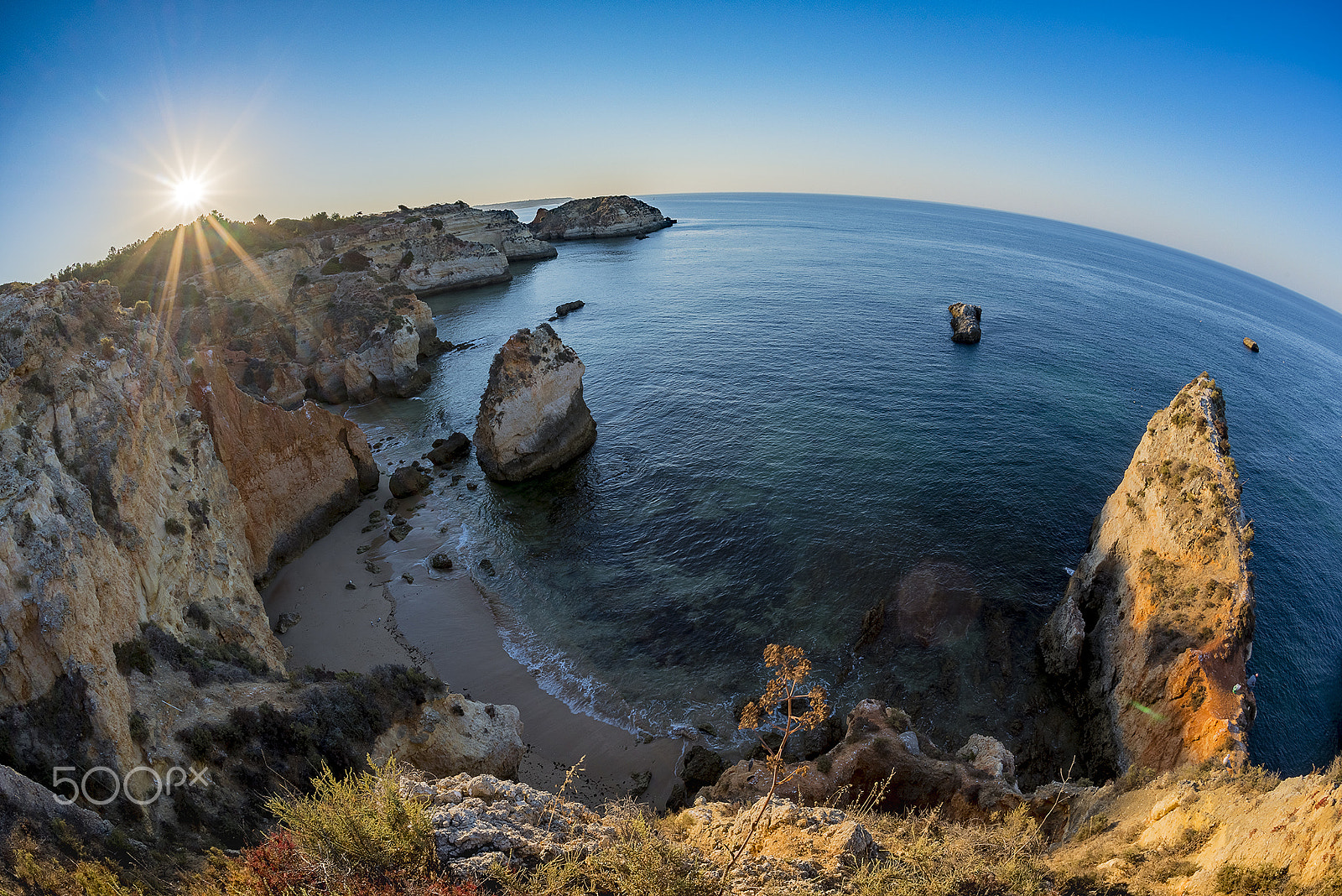 Nikon AF Fisheye-Nikkor 16mm F2.8D sample photo. Sunrise over the rocks photography