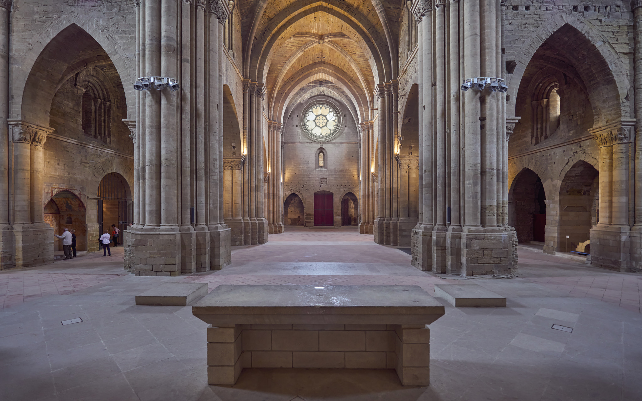 Nikon AF-S Nikkor 14-24mm F2.8G ED sample photo. La seu vella de lleida - iglesia photography