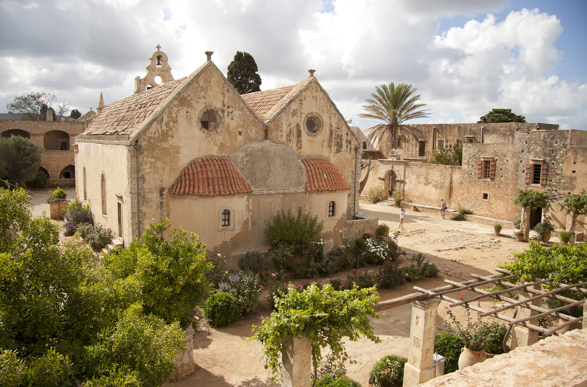 Canon EF-S 17-85mm F4-5.6 IS USM sample photo. Arkadi2 photography