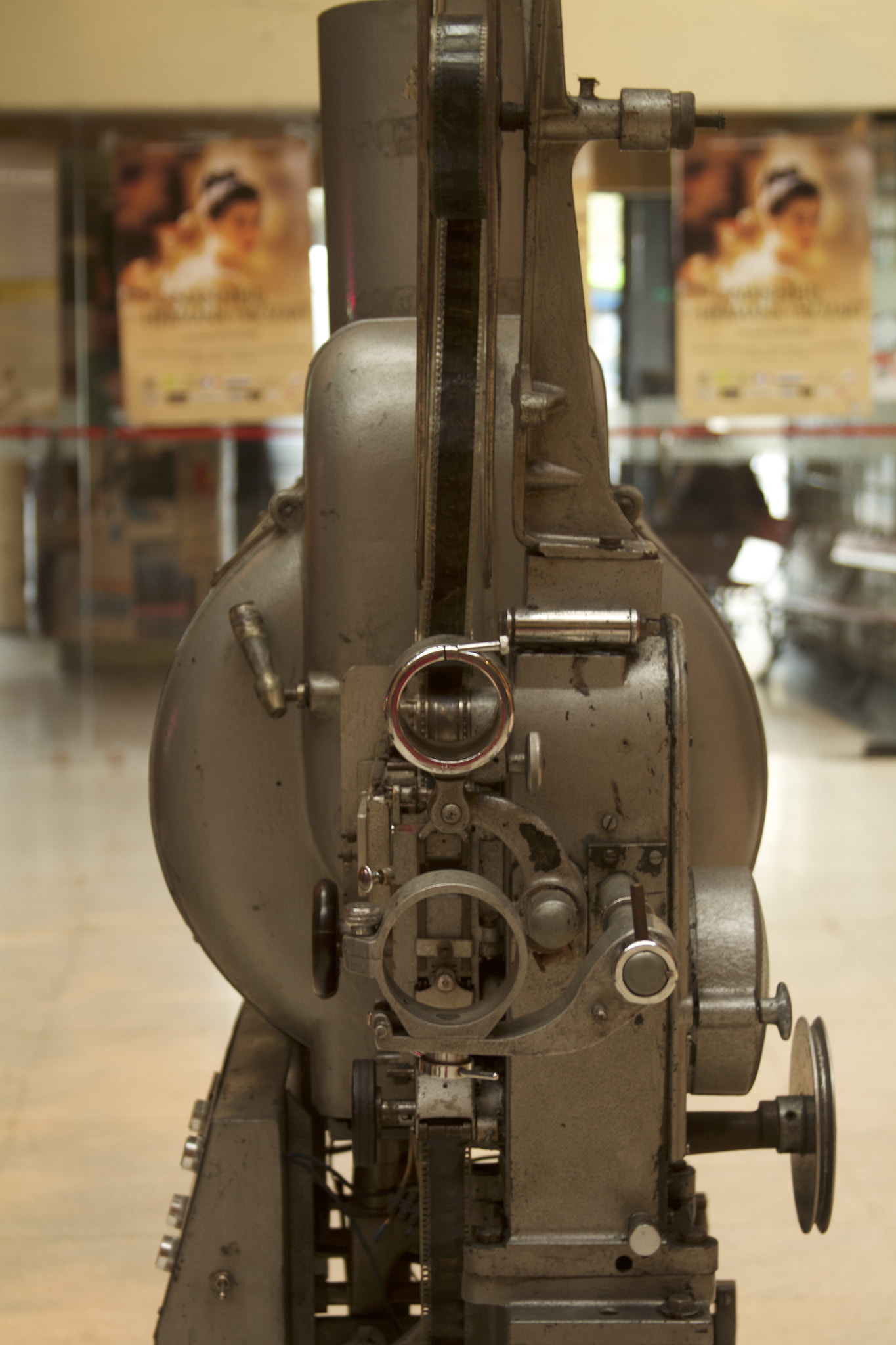 Canon EF 28-135mm F3.5-5.6 IS USM sample photo. Classico photography