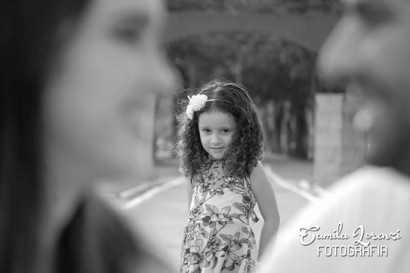 Nikon D40 sample photo. Family in black n' white photography