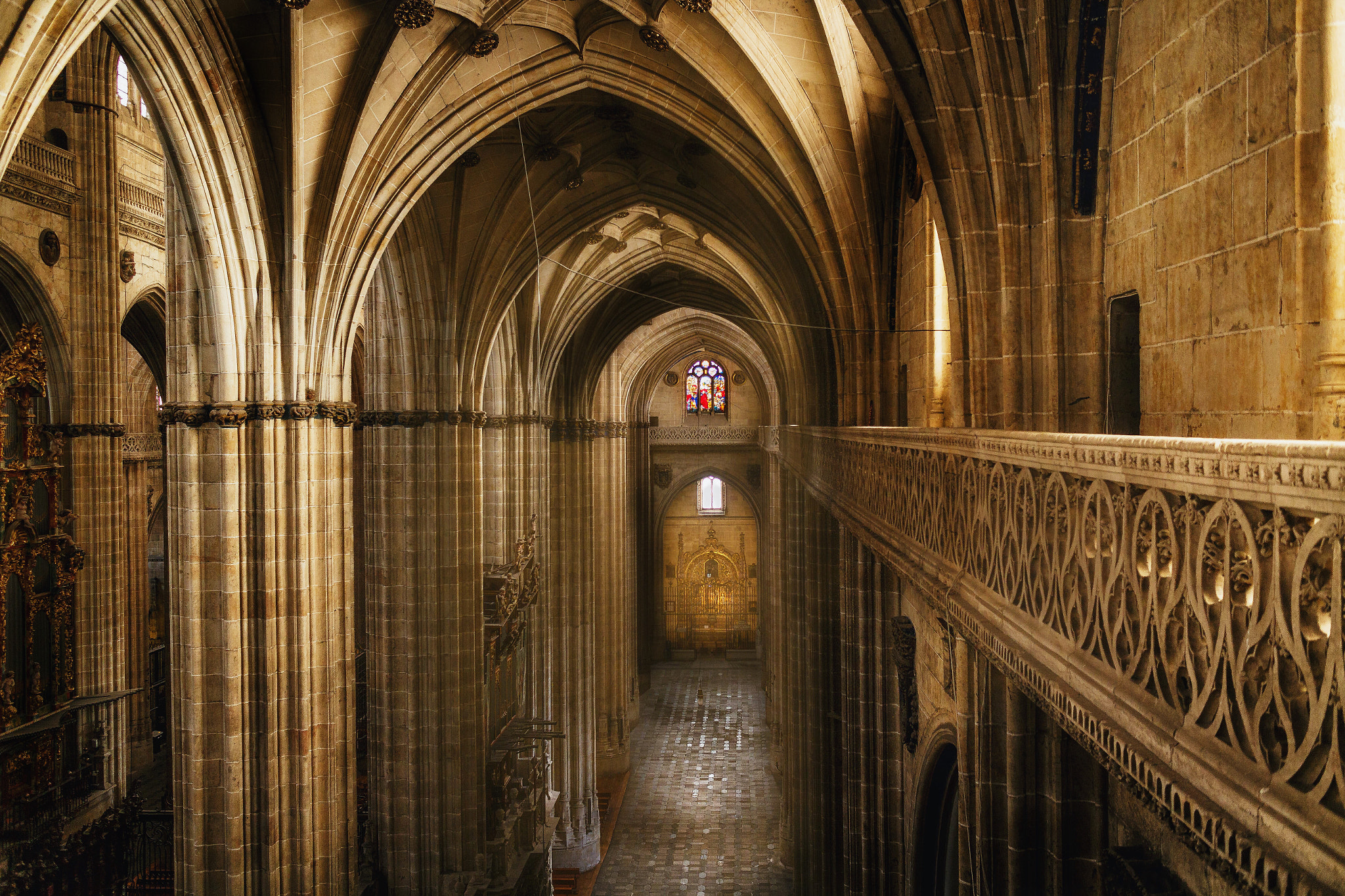 Canon EF-M 22mm F2 STM sample photo. Catedral nueva de salamanca photography