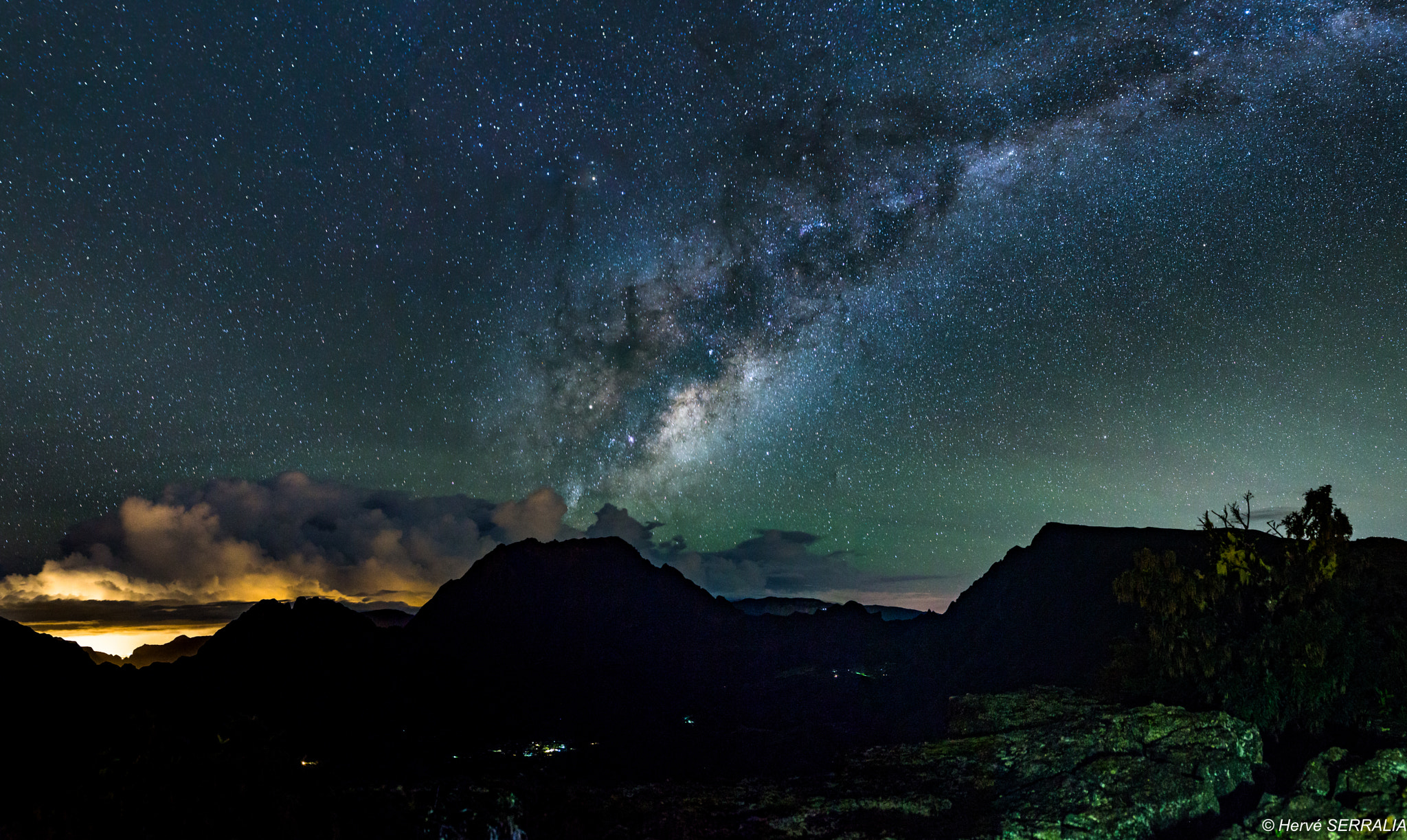Sigma 24mm F1.4 DG HSM Art sample photo. Voie lactée au maïdo, Île de la réunion. photography