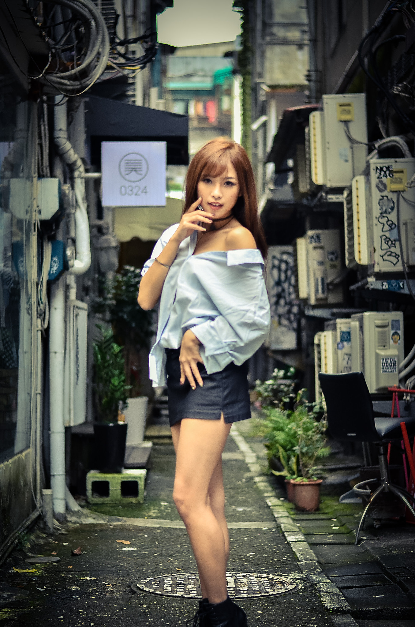 Nikon D7000 + Nikon AF-S Nikkor 50mm F1.8G sample photo. 《caca卡卡兒.東區小街_冷氣室外機小巷子篇》 photography