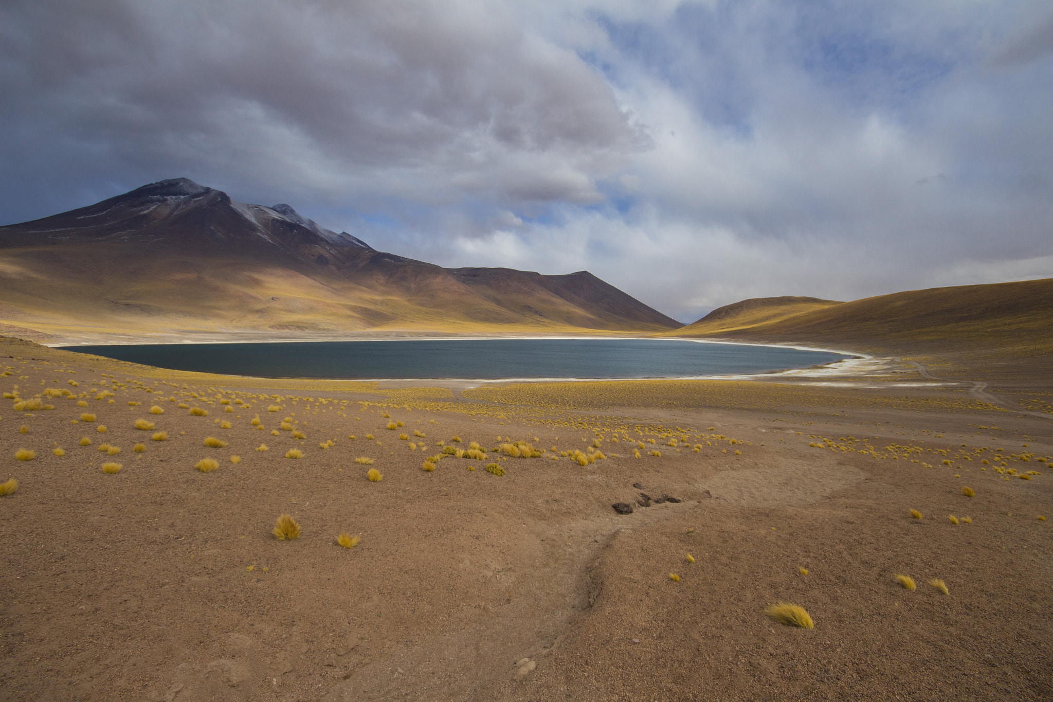 Canon EOS 100D (EOS Rebel SL1 / EOS Kiss X7) + Sigma 10-20mm F4-5.6 EX DC HSM sample photo. Bolivia_chile photography