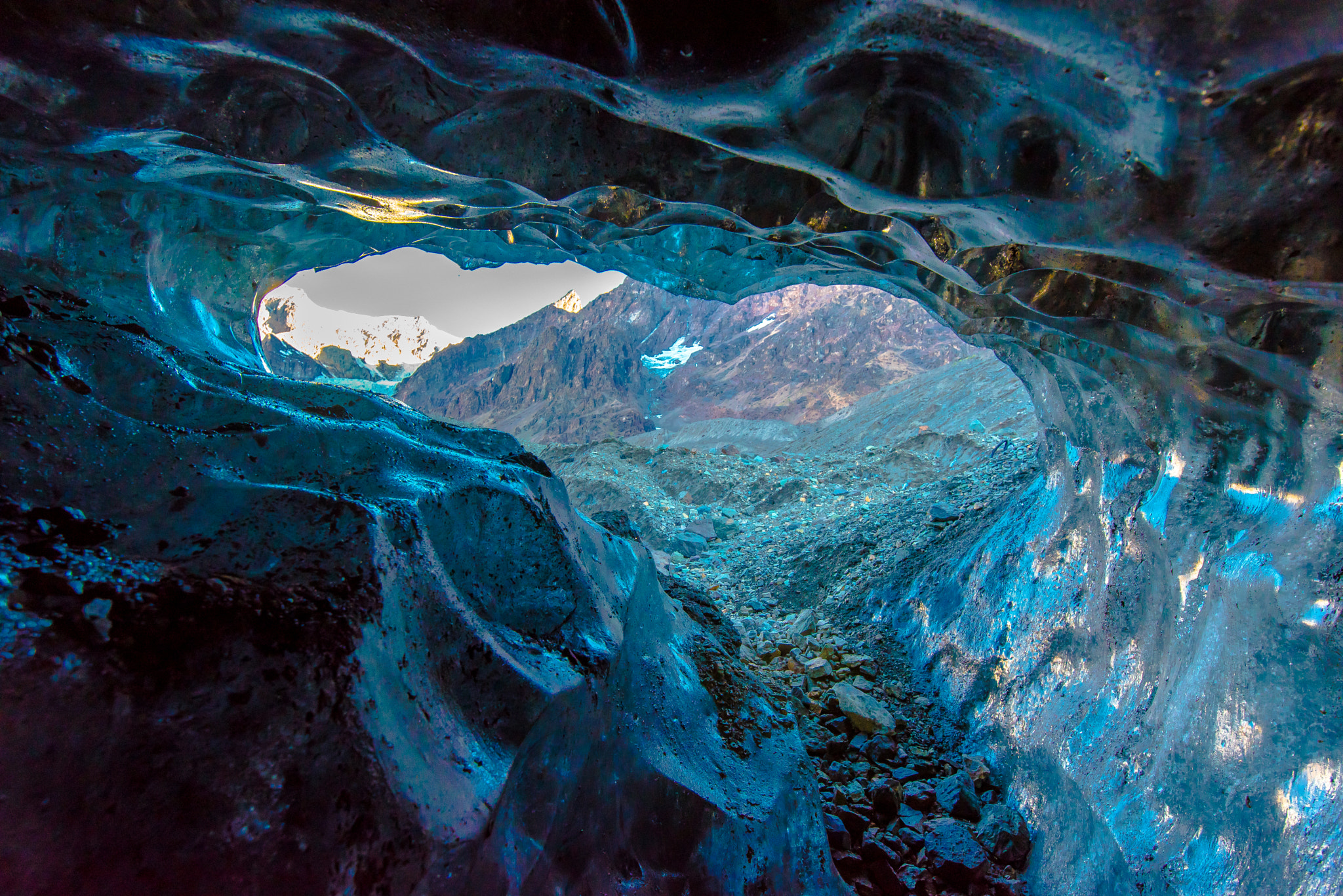 Nikon D750 + Tamron SP 15-30mm F2.8 Di VC USD sample photo. Caverna de hielo / ice cave photography