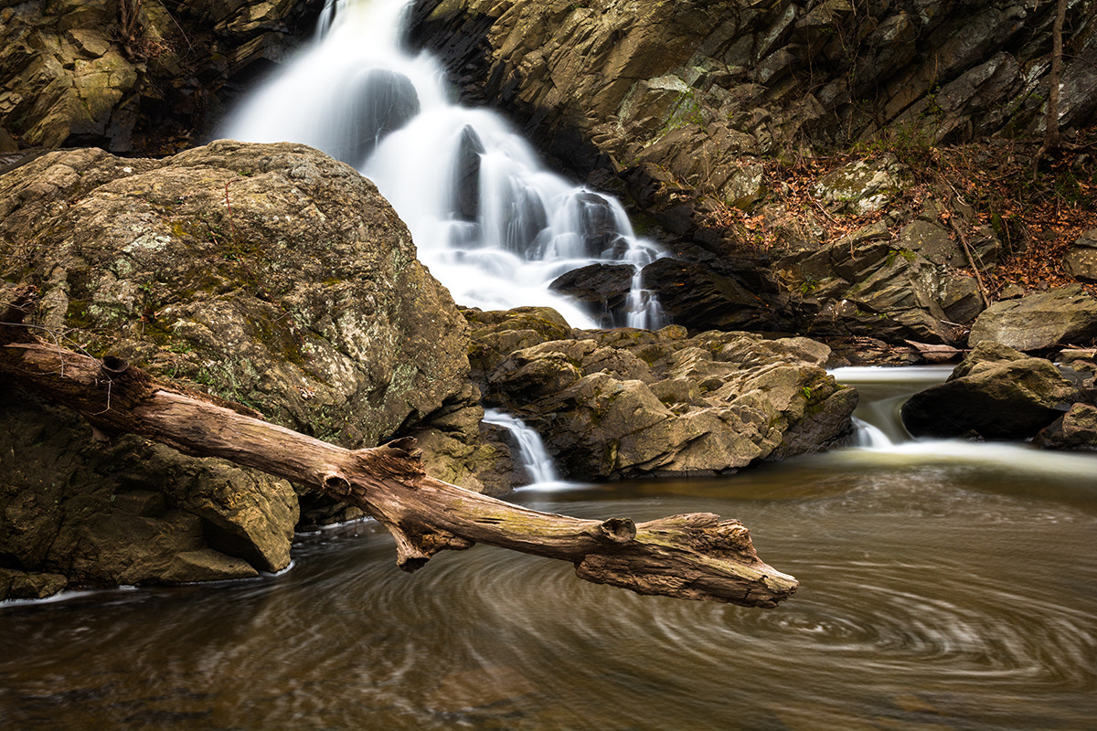 Sigma 17-70mm F2.8-4 DC Macro OS HSM | C sample photo. Piney run swirl photography