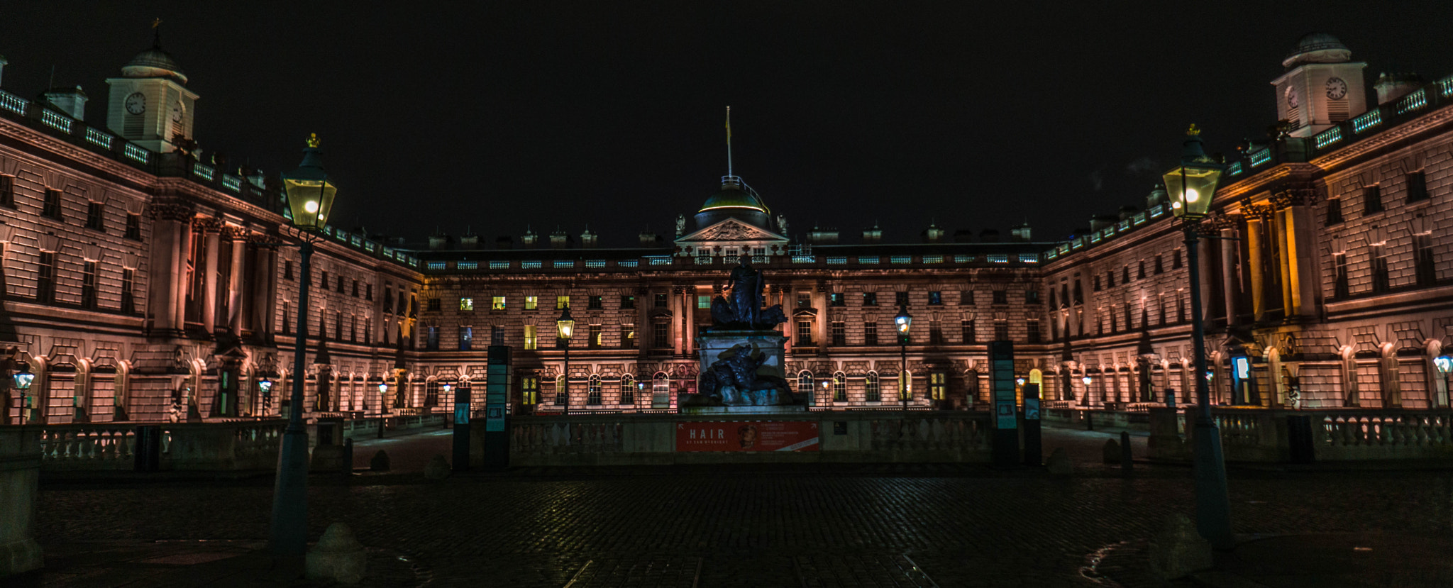 Sony E 16mm F2.8 sample photo. Sommerset house photography