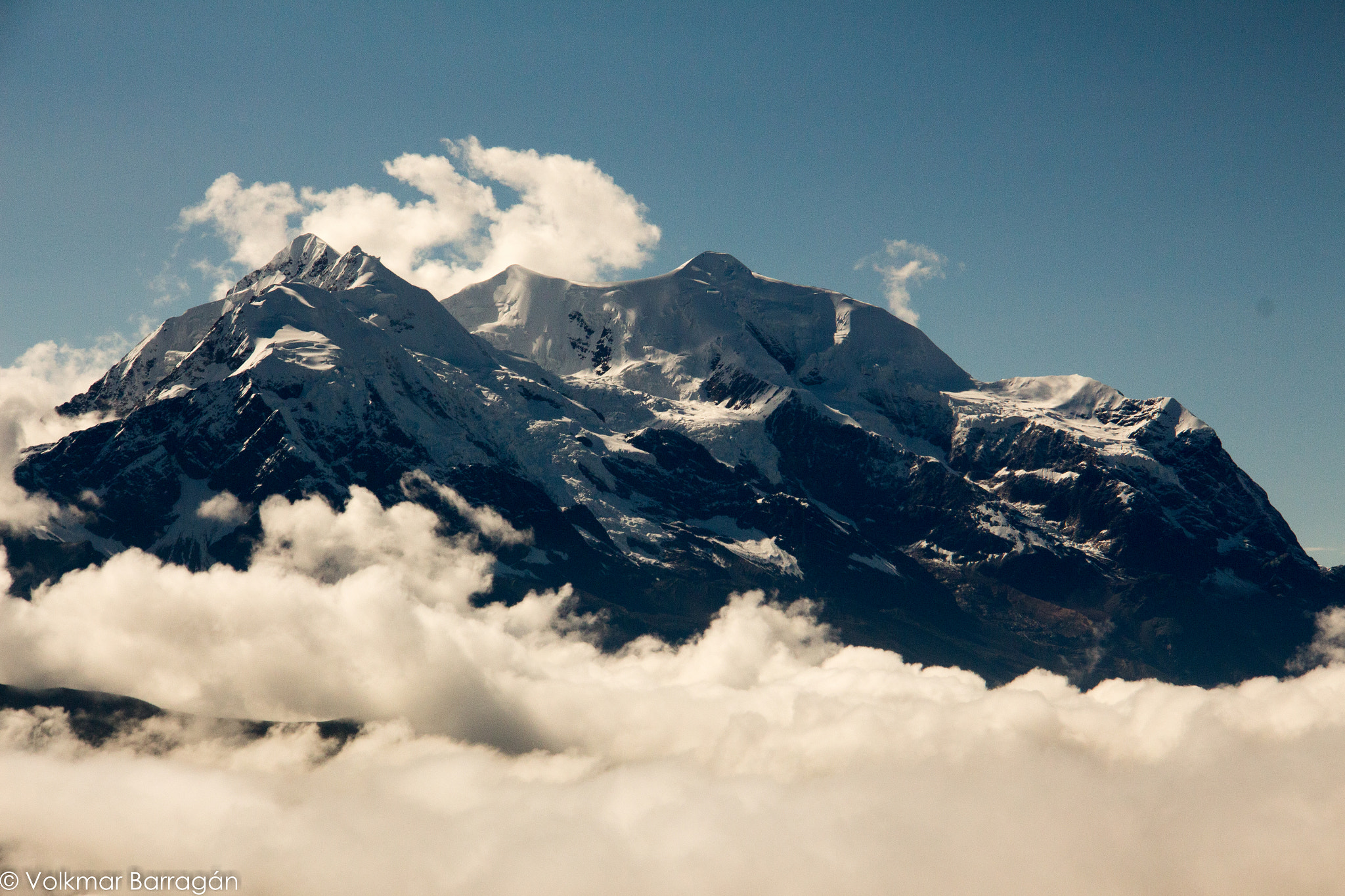 Canon EF-S 18-200mm F3.5-5.6 IS sample photo. Illimani ii photography