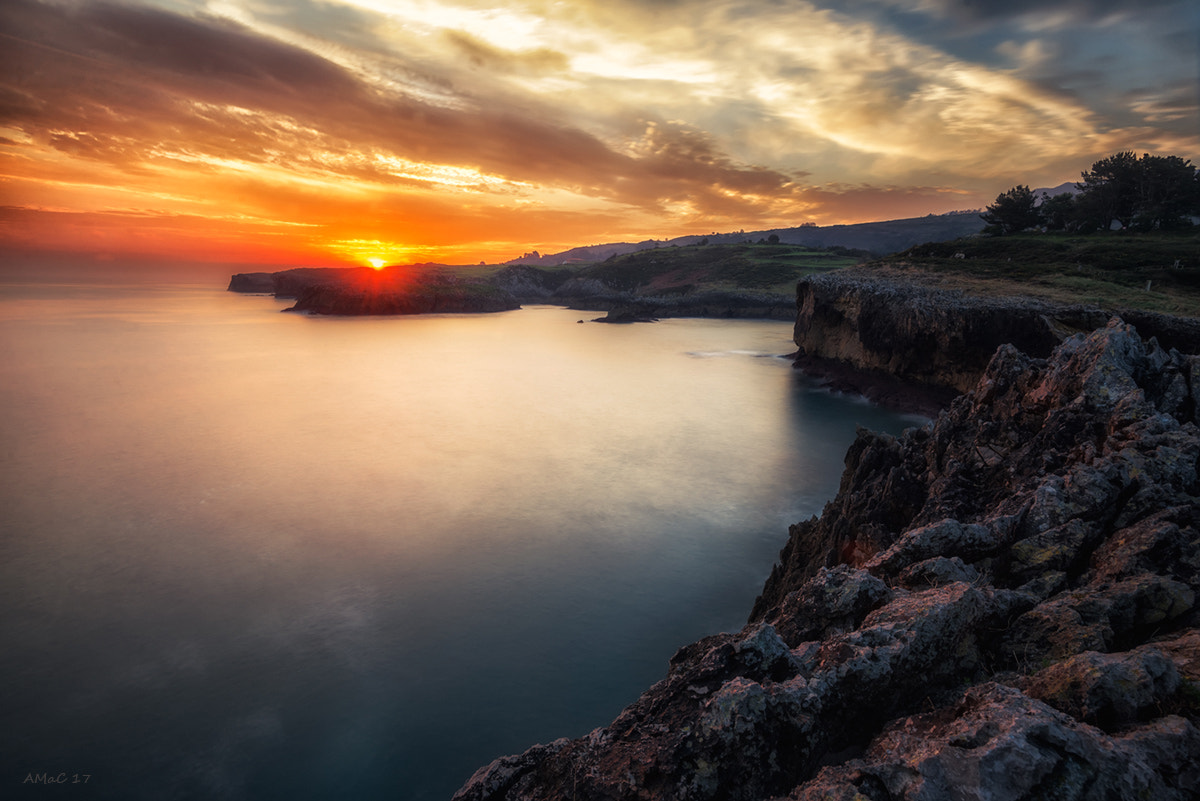 Nikon AF-S Nikkor 16-35mm F4G ED VR sample photo. Acantilado asturiano photography