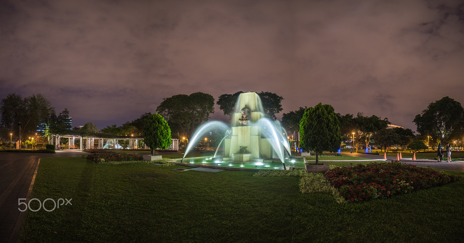 Samyang 14mm F2.8 ED AS IF UMC sample photo. Fuente tradiciones del parque de la reserva photography