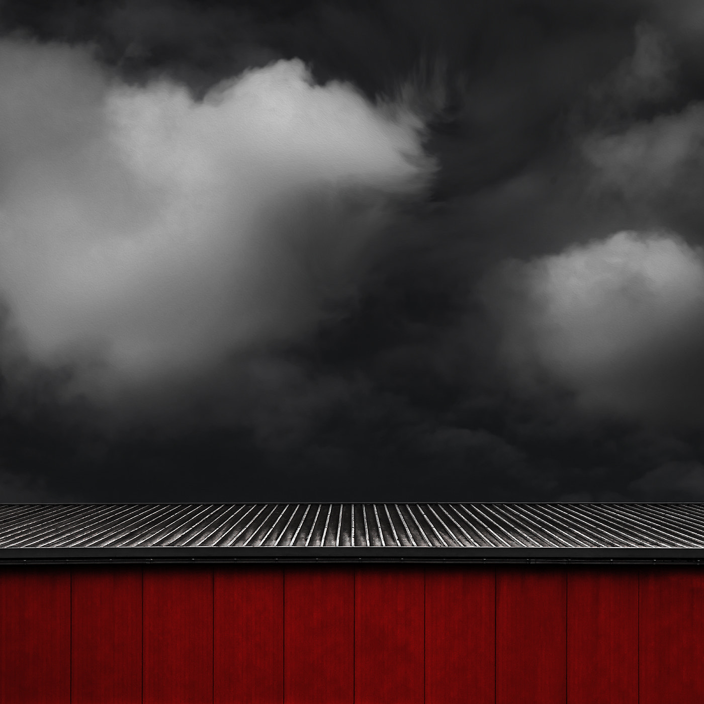 Canon EF-S 17-55mm F2.8 IS USM sample photo. Corrugated roof photography