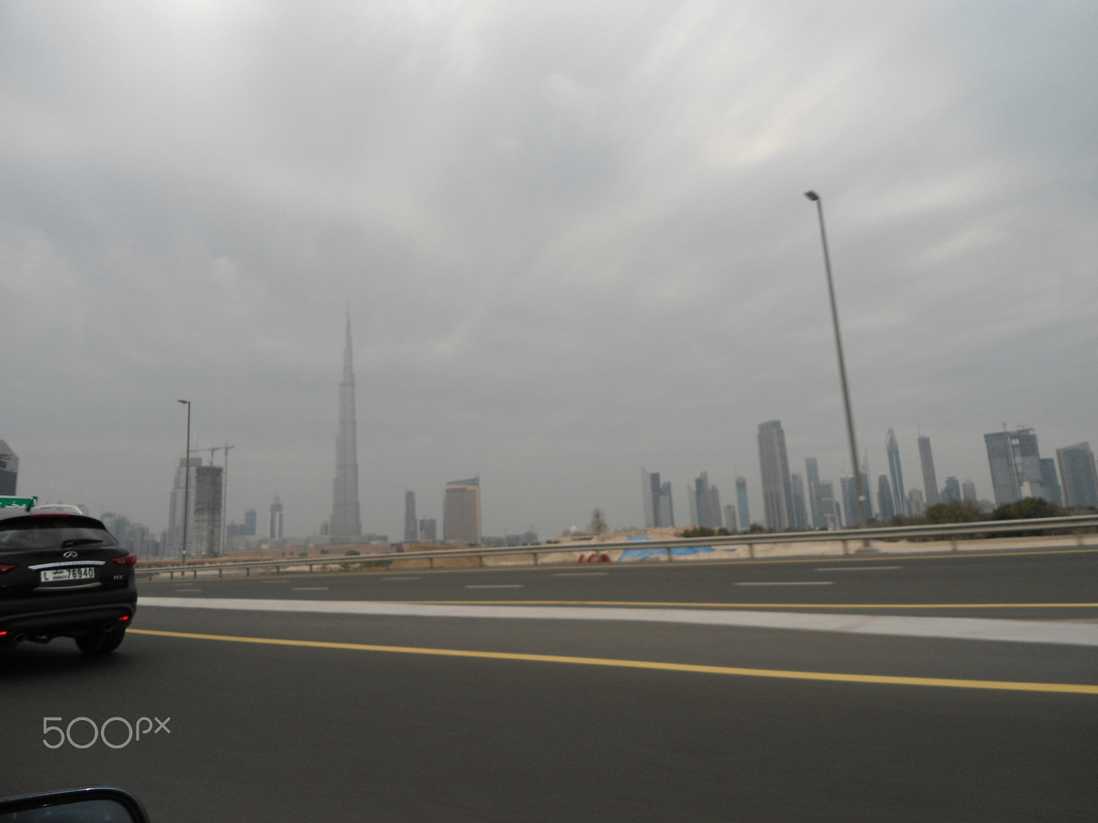 Sony Cyber-shot DSC-W510 sample photo. Burj from the car photography