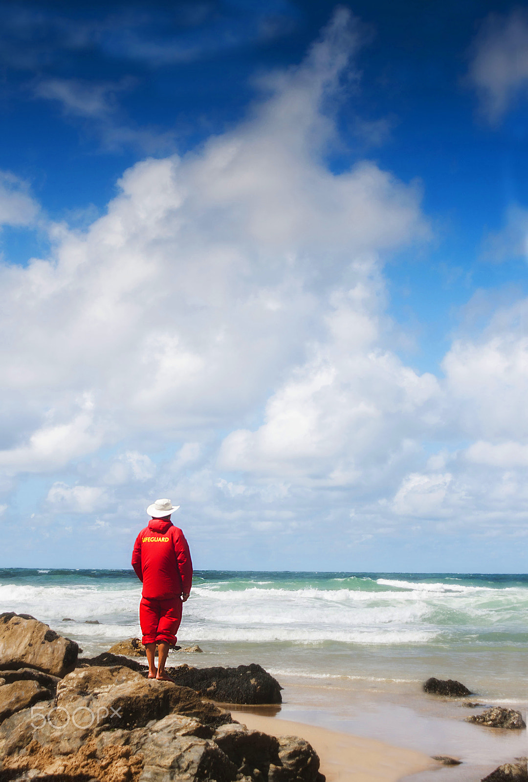 Sony DT 18-70mm F3.5-5.6 sample photo. Lifeguard photography