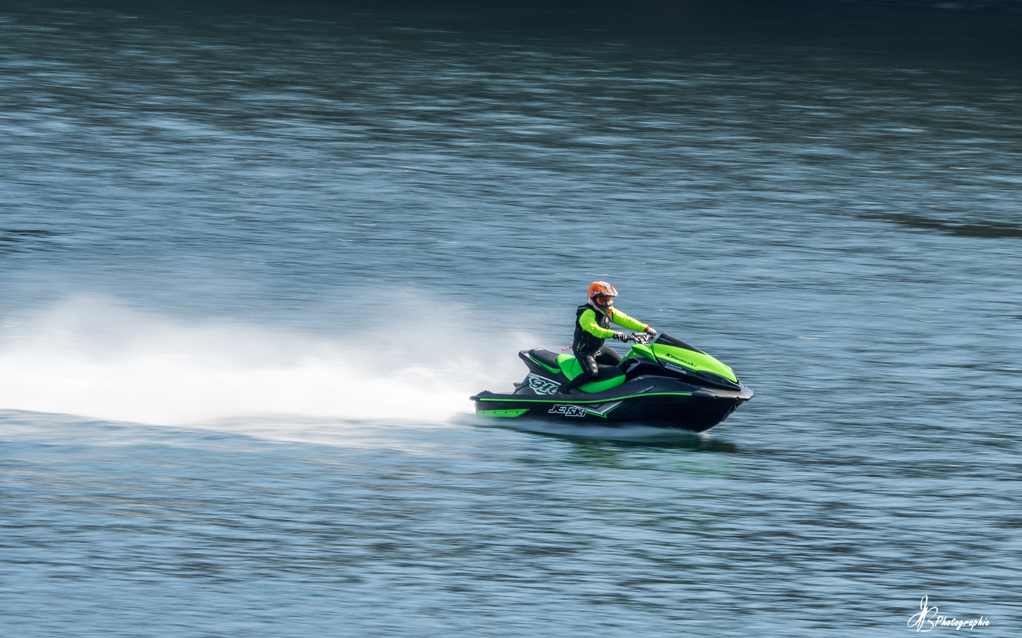 Olympus OM-D E-M5 II sample photo. Sky jet photography