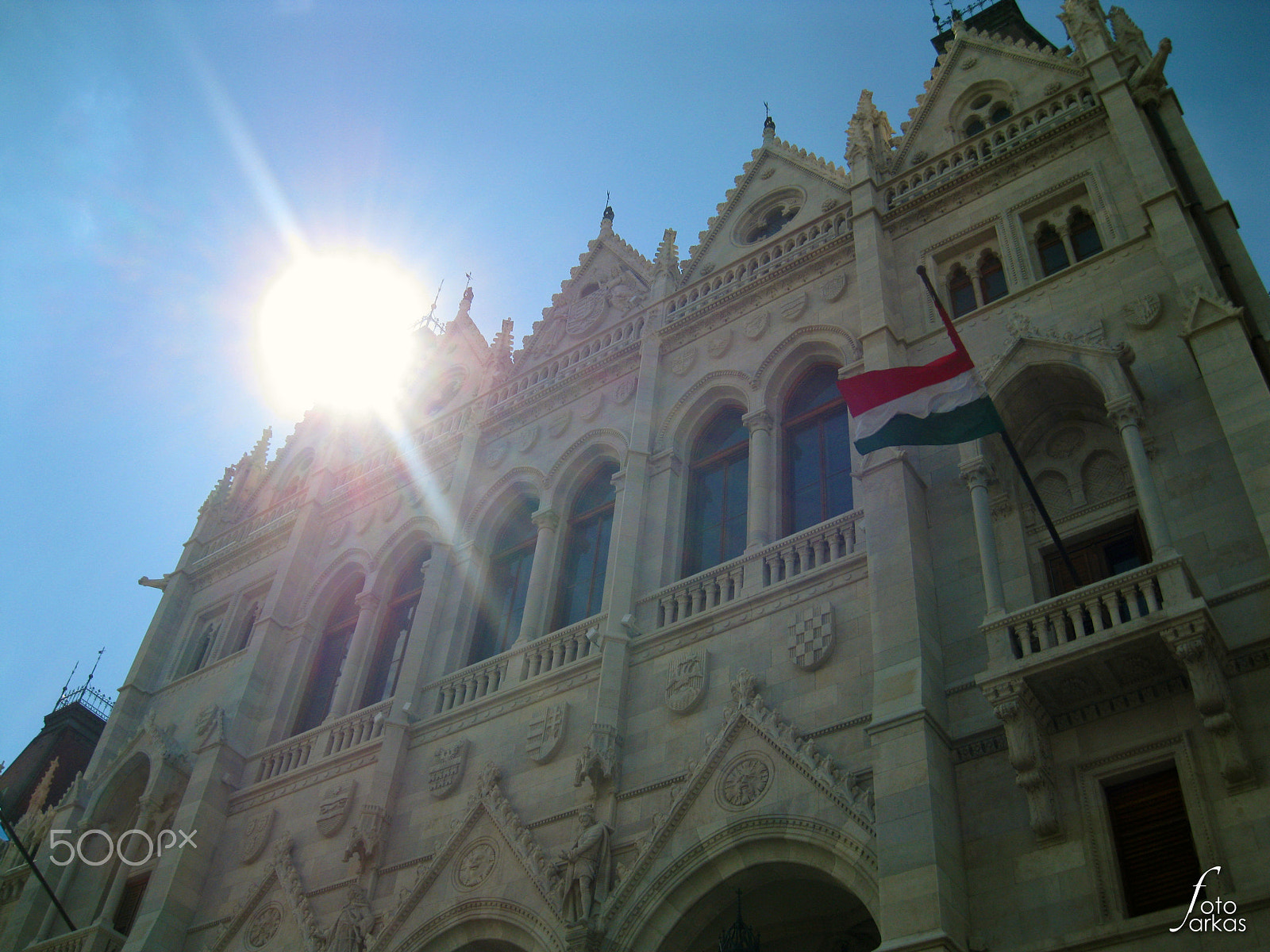 Canon PowerShot A3100 IS sample photo. Hungarian parliament photography